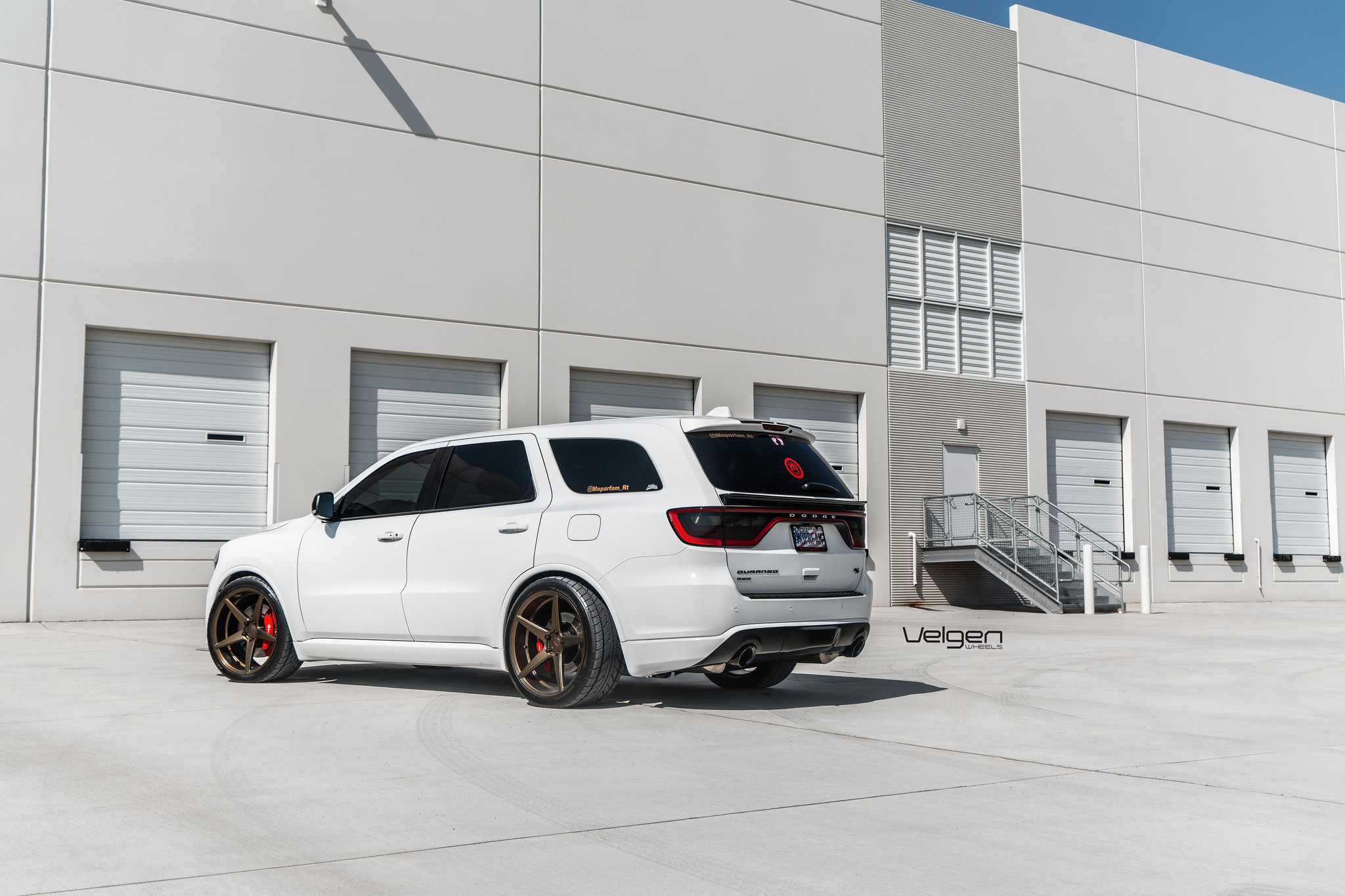 Roofline Spoiler with Light on White Dodge Durango - Photo by Velgen