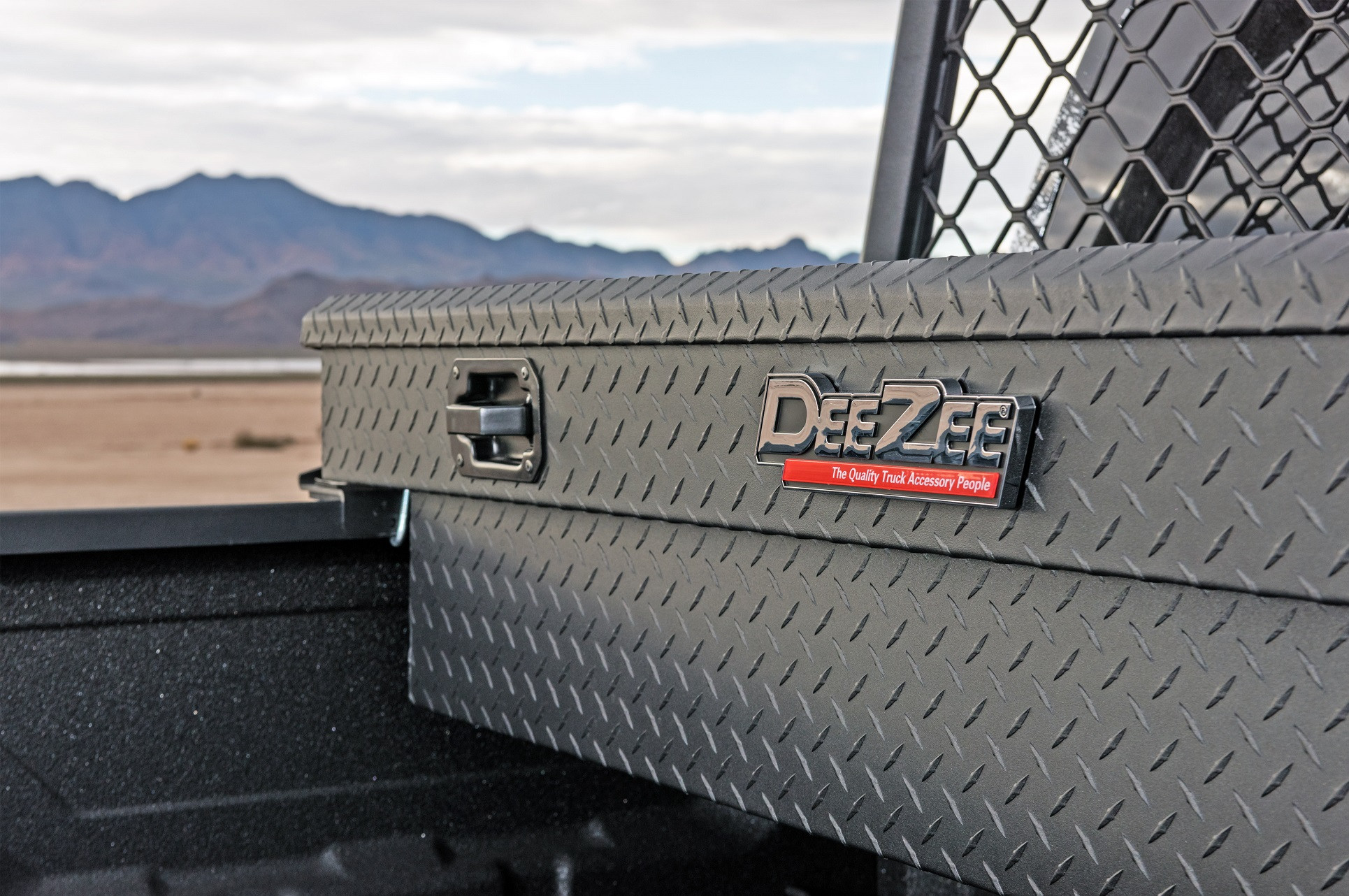 Diamond Thread Tool Box - Photo by Dee Zee