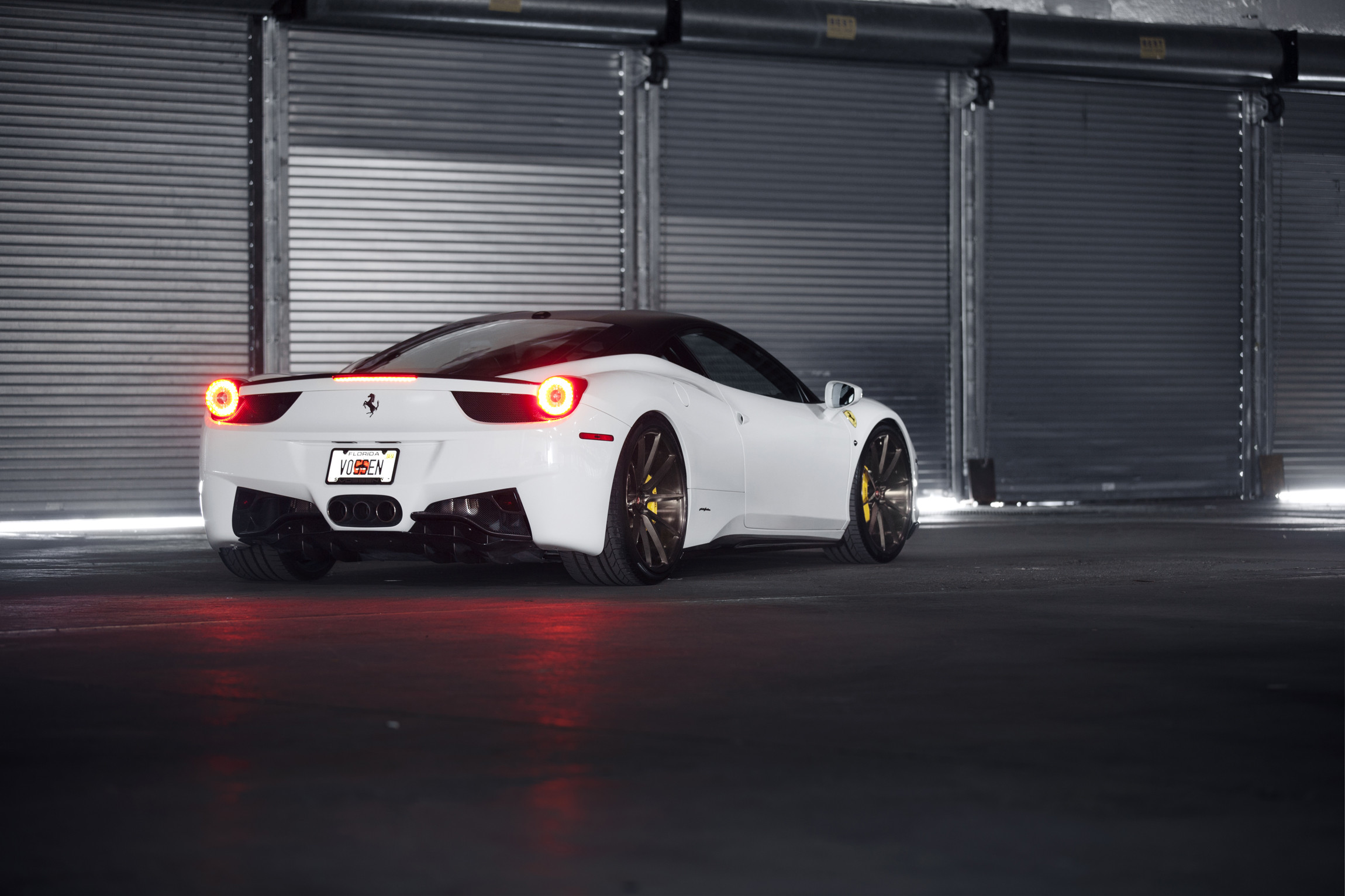 White Ferrari 458 with Forged VPS Vossen Wheels - Photo by Vossen
