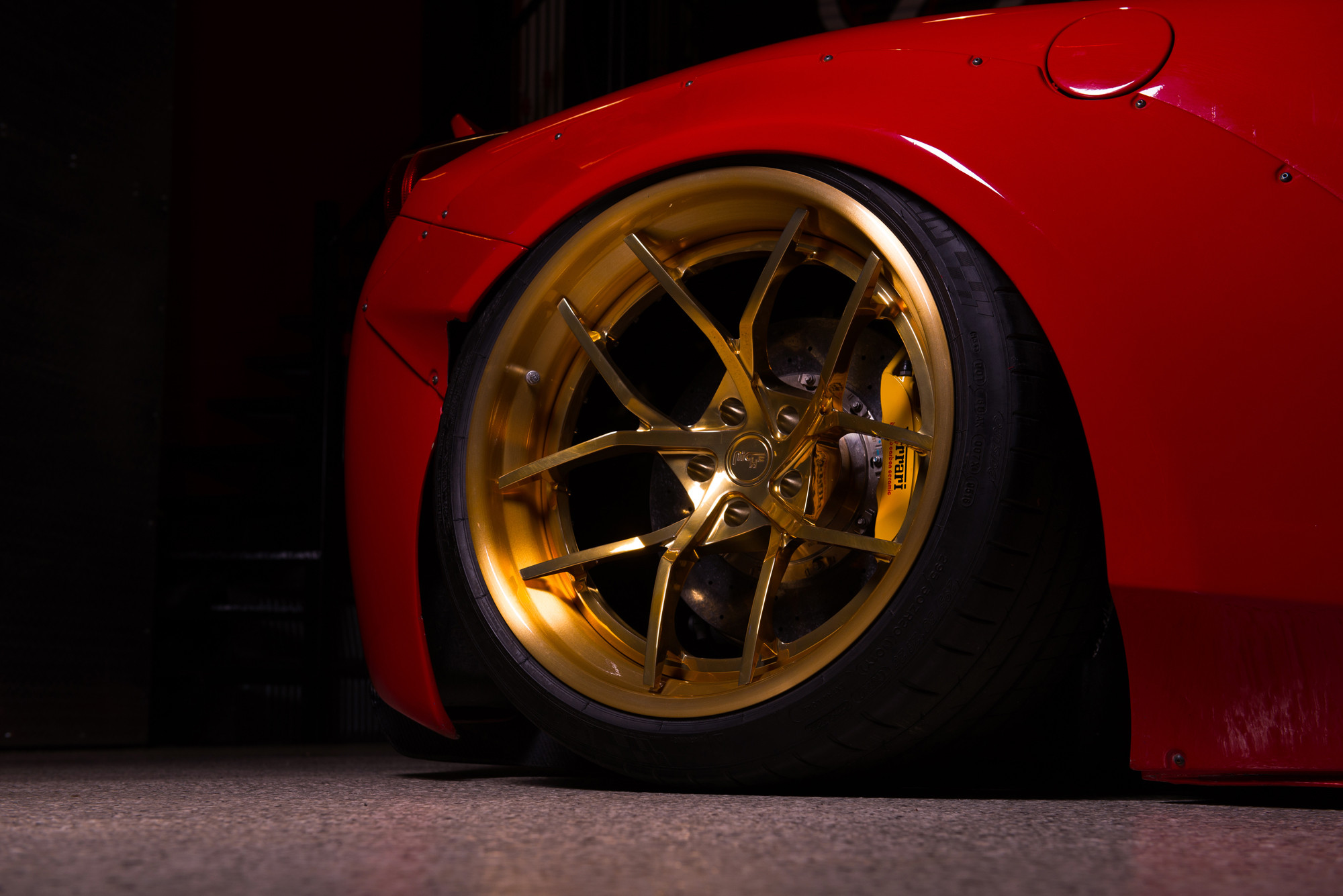 Red Ferrari 458 with Gold Forged Niche Wheels - Photo by Niche