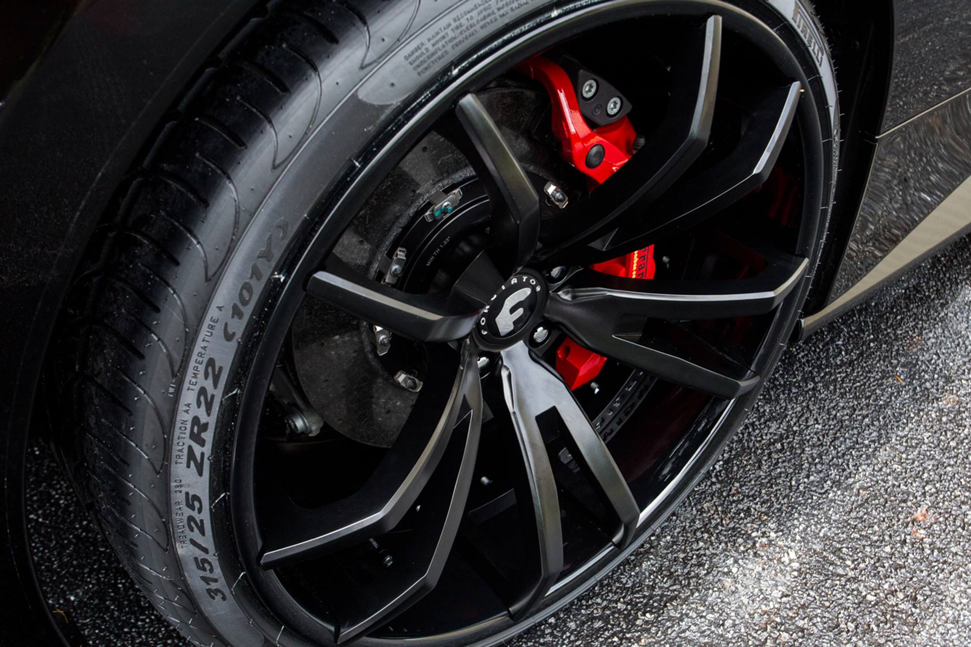 Black Ferrari 488 with Custom Forgiato Wheels - Photo by Forgiato