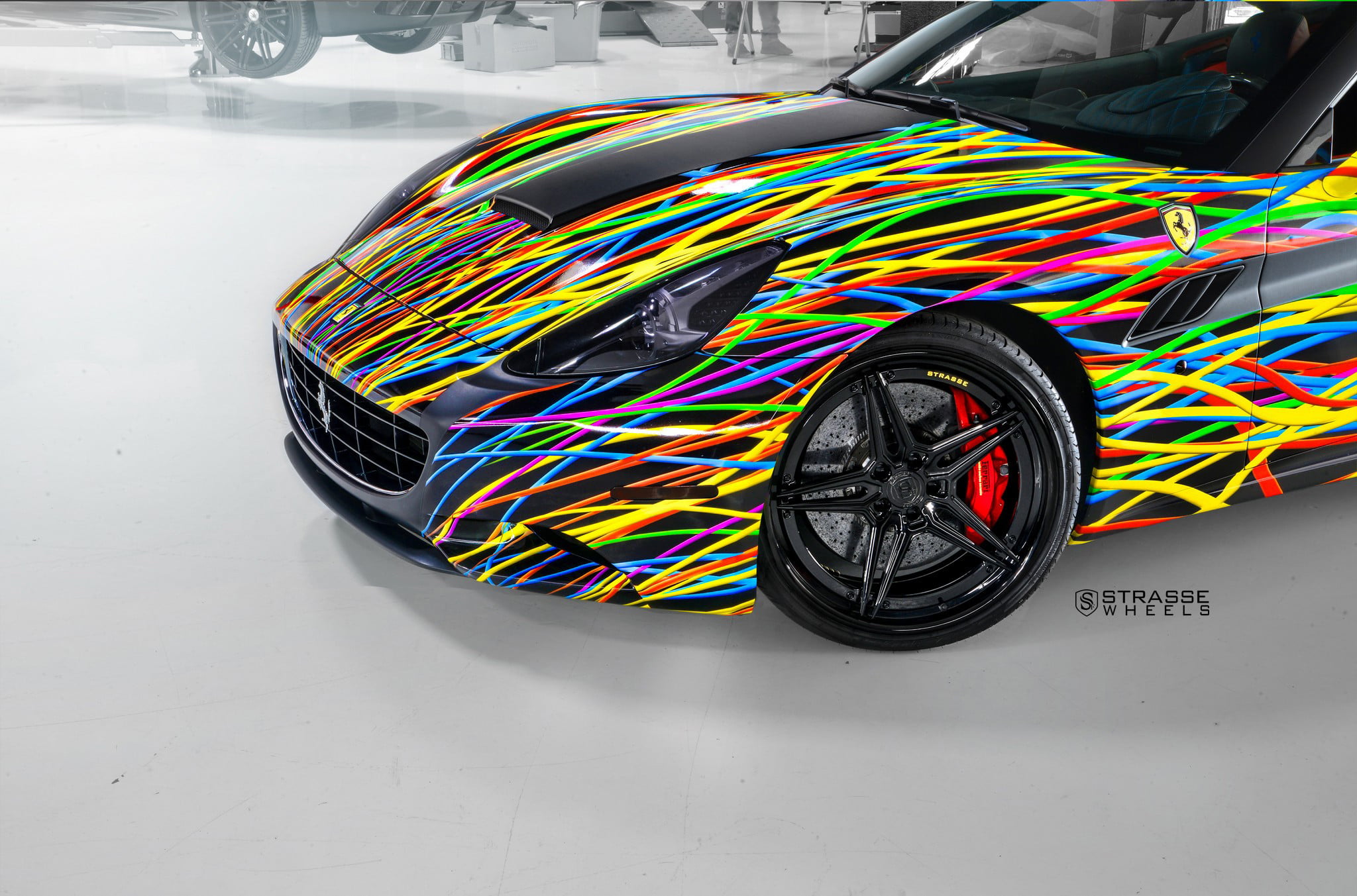 Aftermarket Vented Hood on Ferrari California - Photo by Strasse Forged