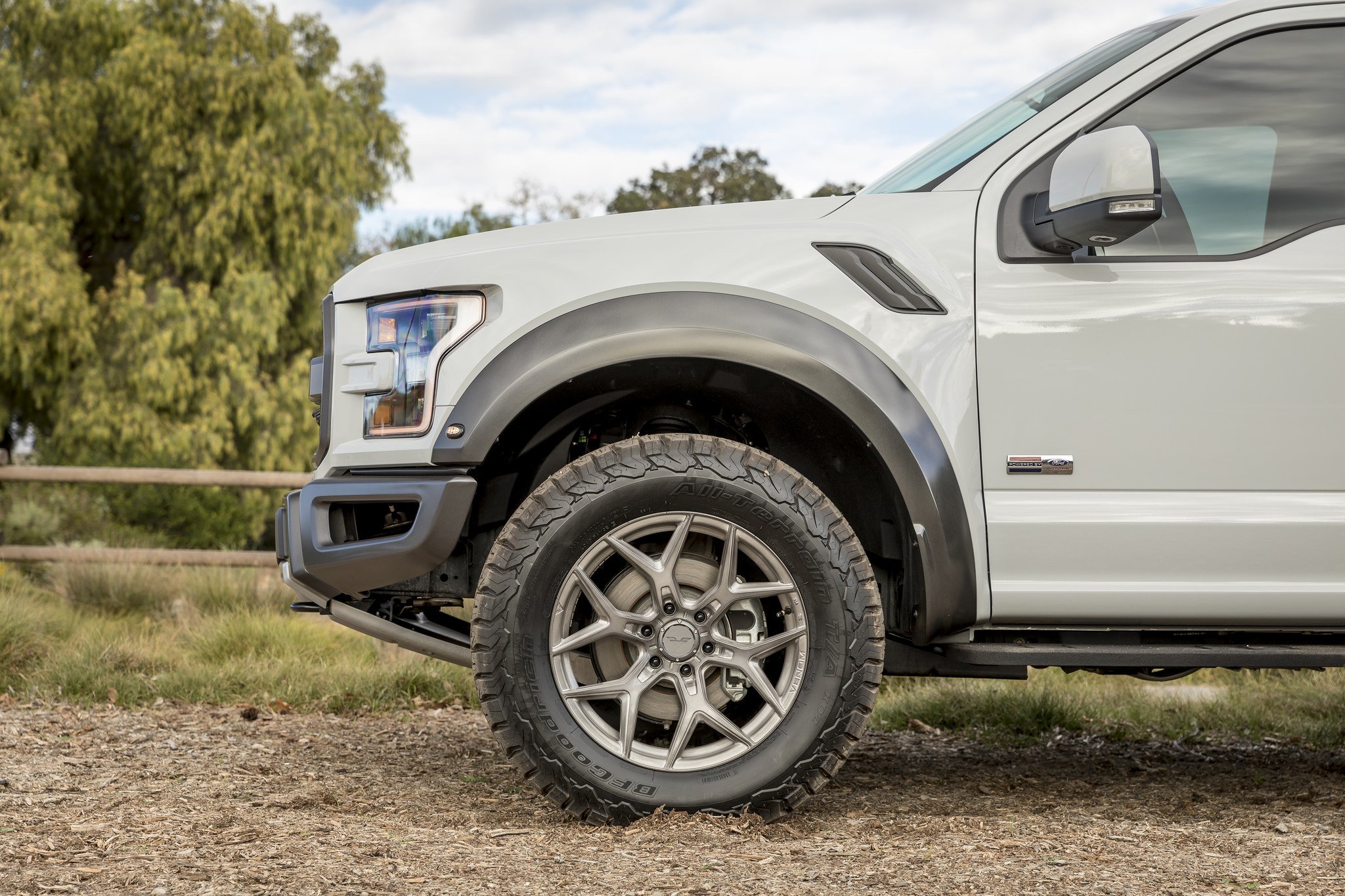 Ford f150 Lifted