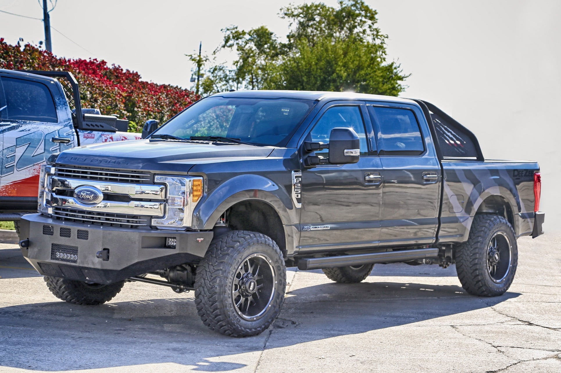 F250 Powerstroke With Tough Roll Bar - Photo by Dee Zee