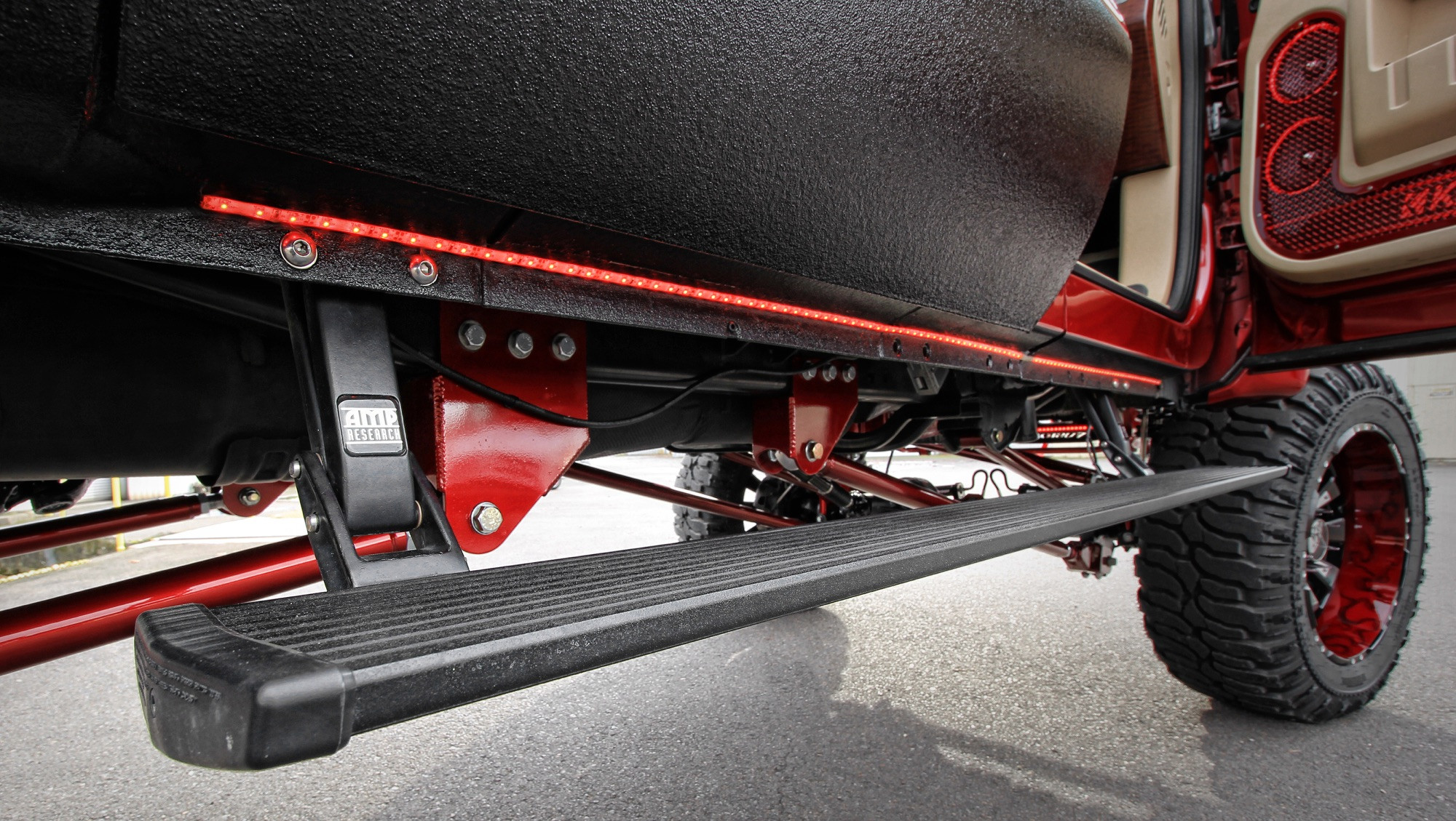 AMP Research Retractible Power Running Boards on F350 - Photo by Erik Anderson