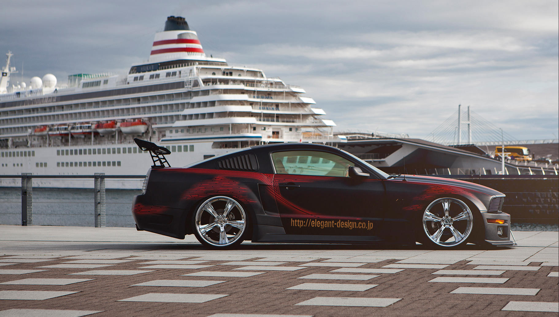 Chrome Nouveau Lexani Wheels on Custom Ford Mustang - Photo by Lexani