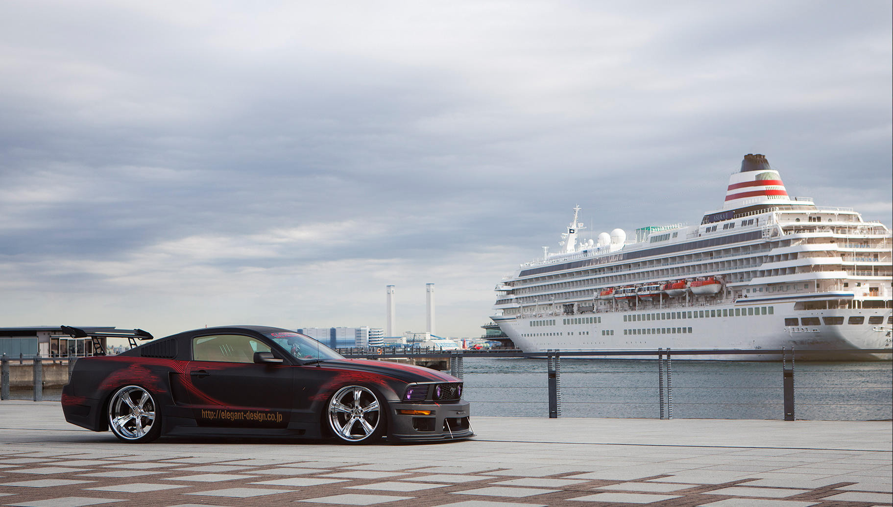 Ford Mustang with Large Sport Wing Spoiler - Photo by Lexani