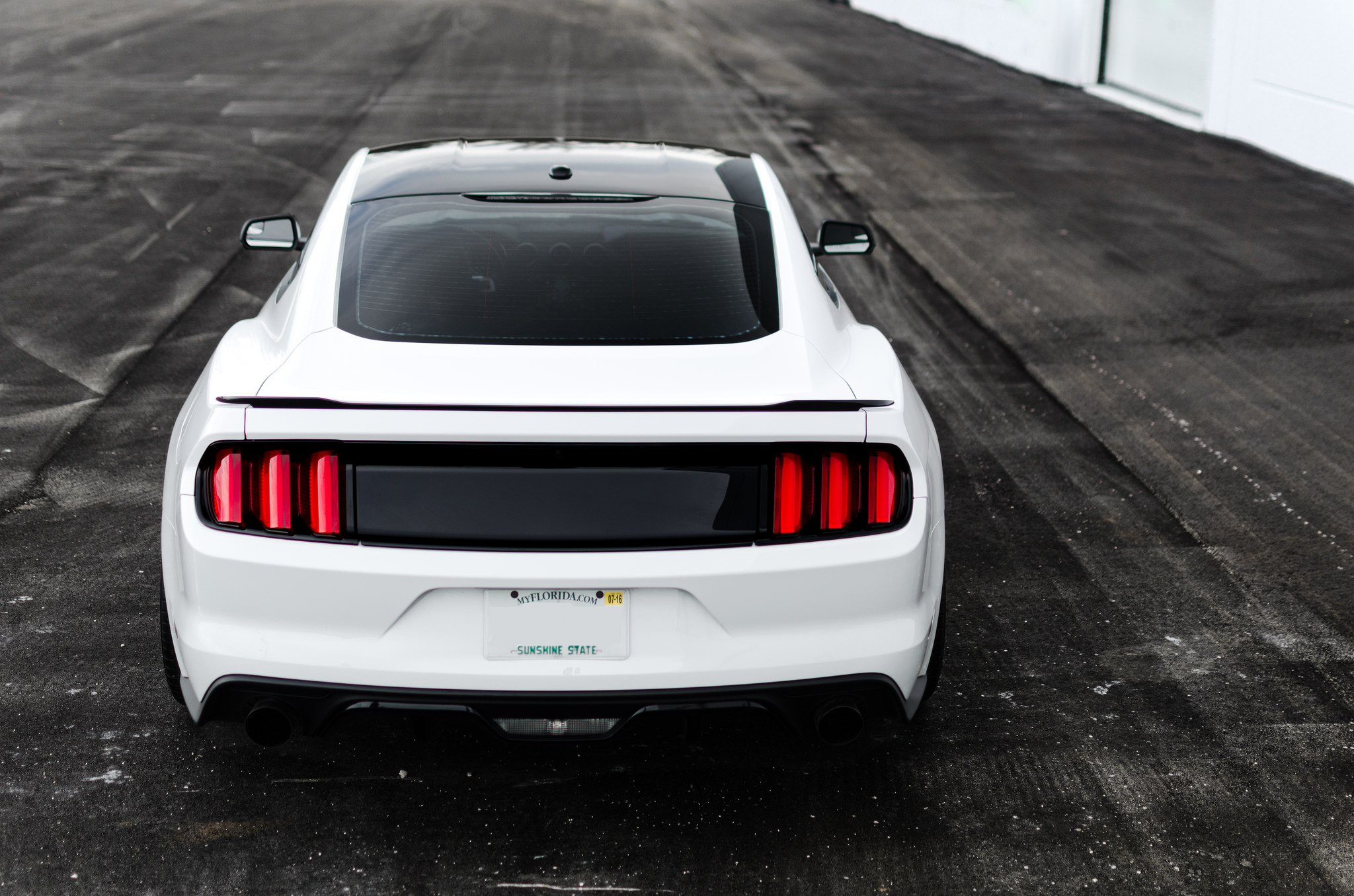 White Ford Mustang GT rear view