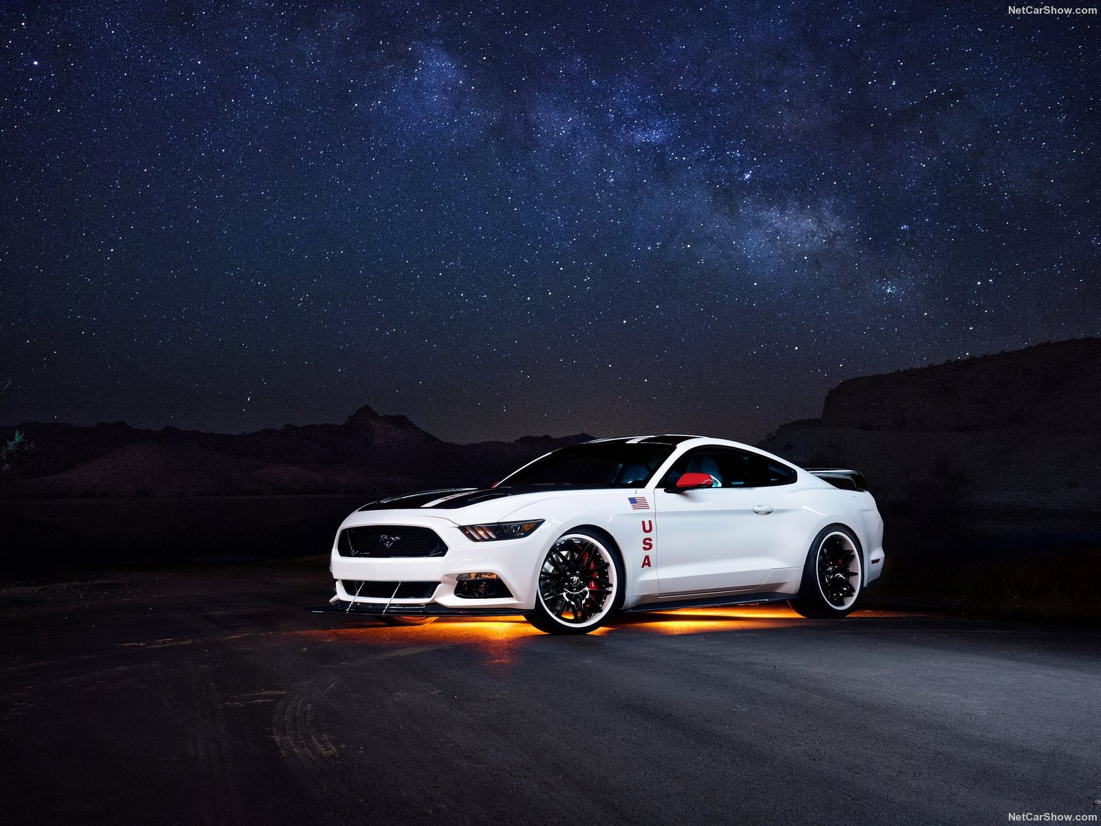 Ford Mustang With Amber LED Underbody Lights