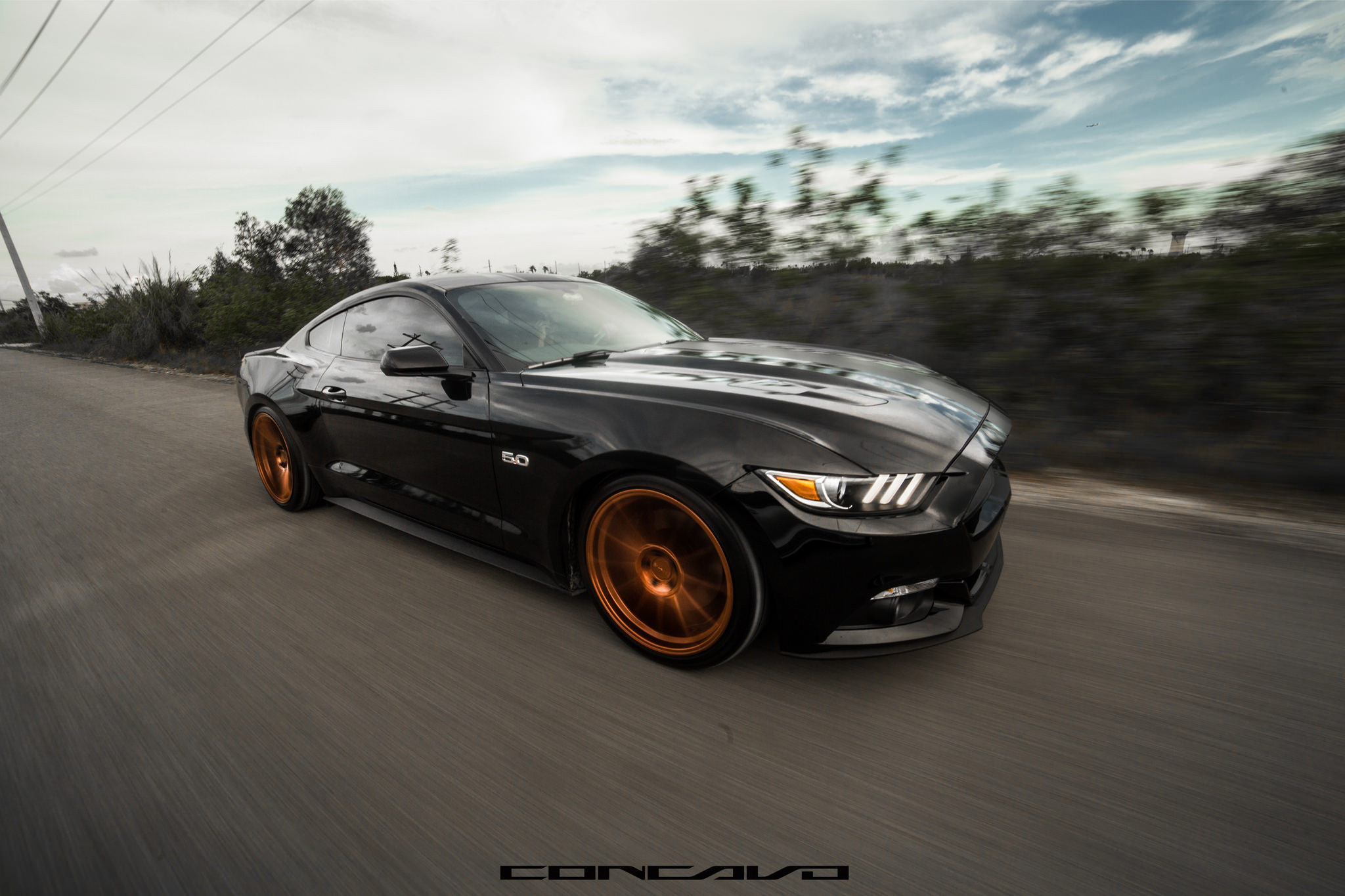 Ford Mustang GT Rolling Shot - Photo by Concavo