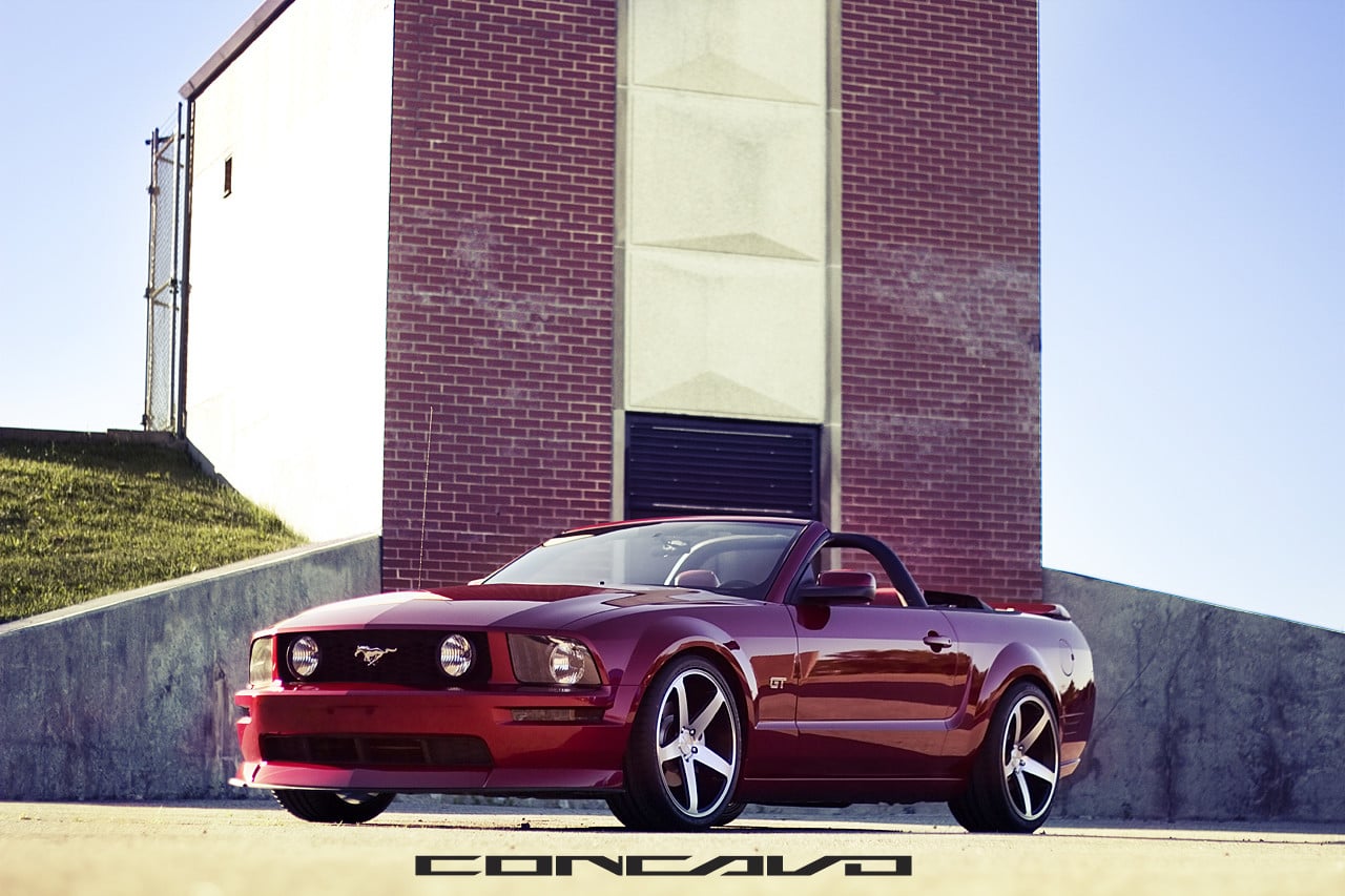 Clean Mustang GT Convertible on Concavo Wheels - Photo by Concavo