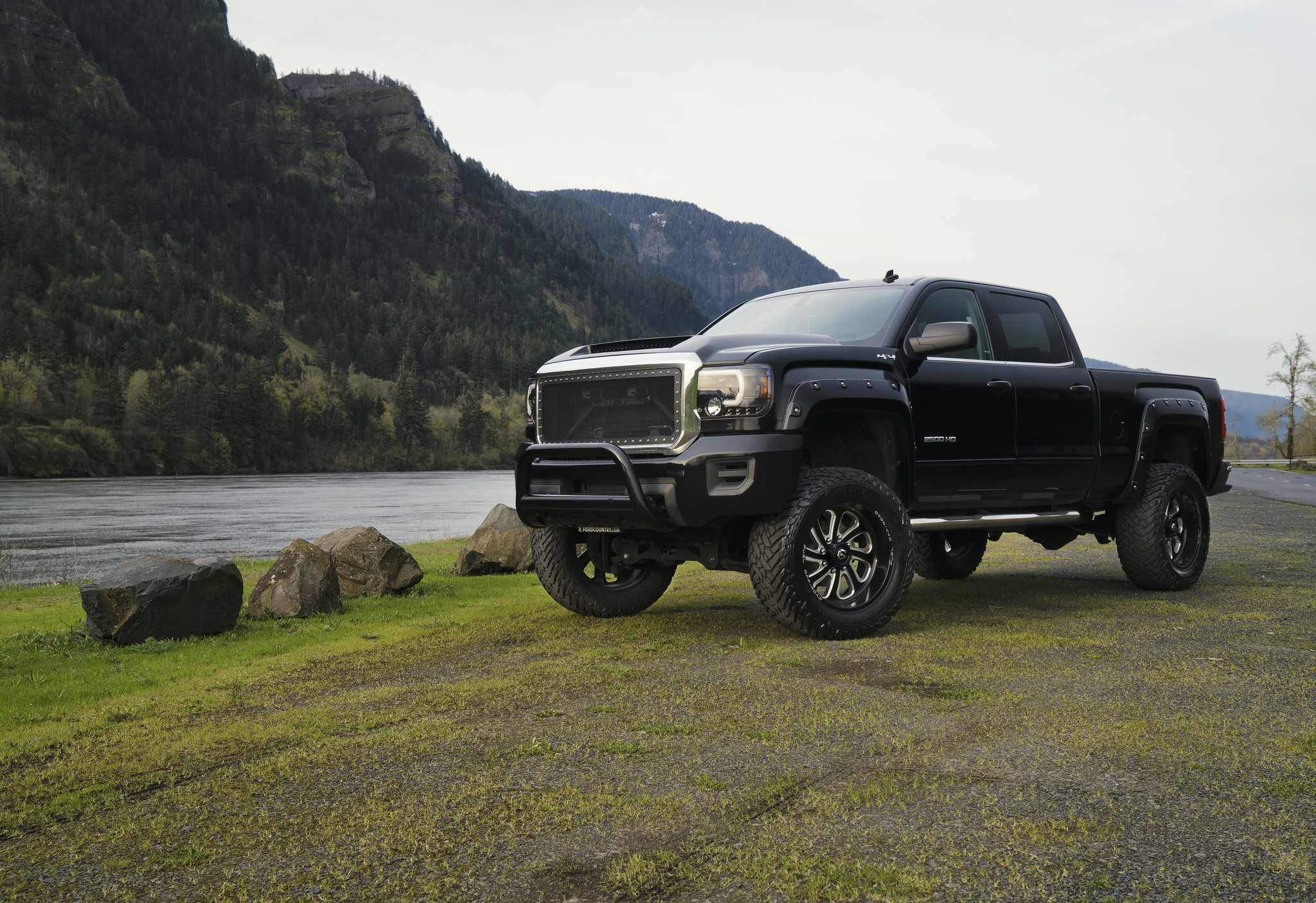 Lifted GMC Sierra With Custom LED Headlights - Photo by Fuel Off-Road