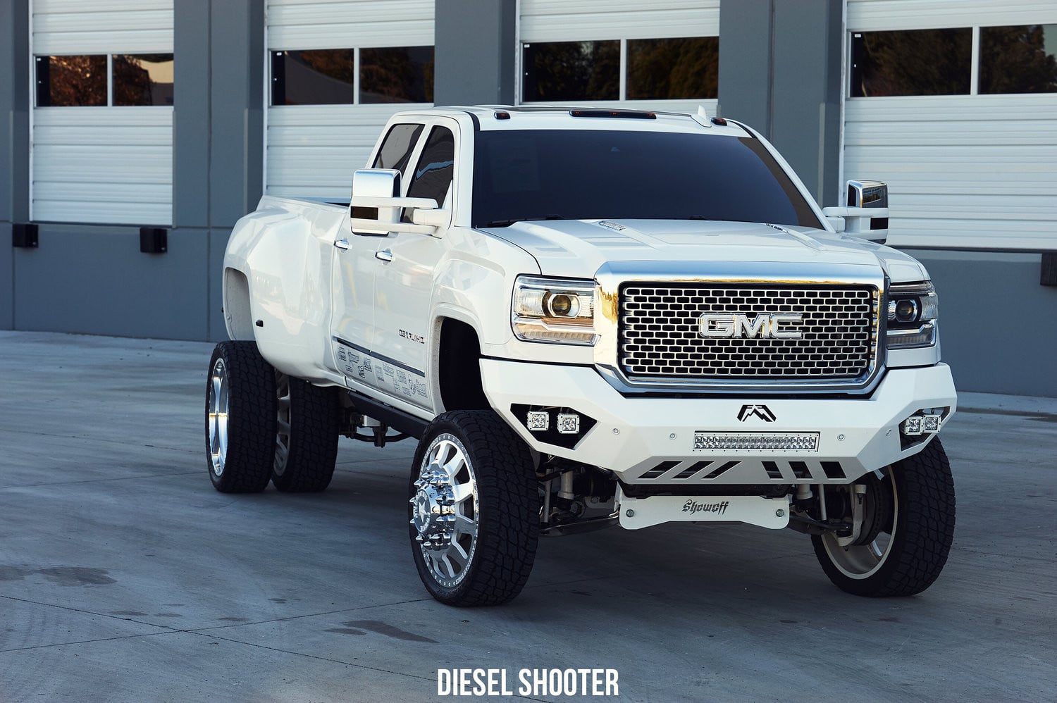 Fab Fours Front Bumper with LED Light Bars on GMC Sierra - Photo by Diesel Shooter