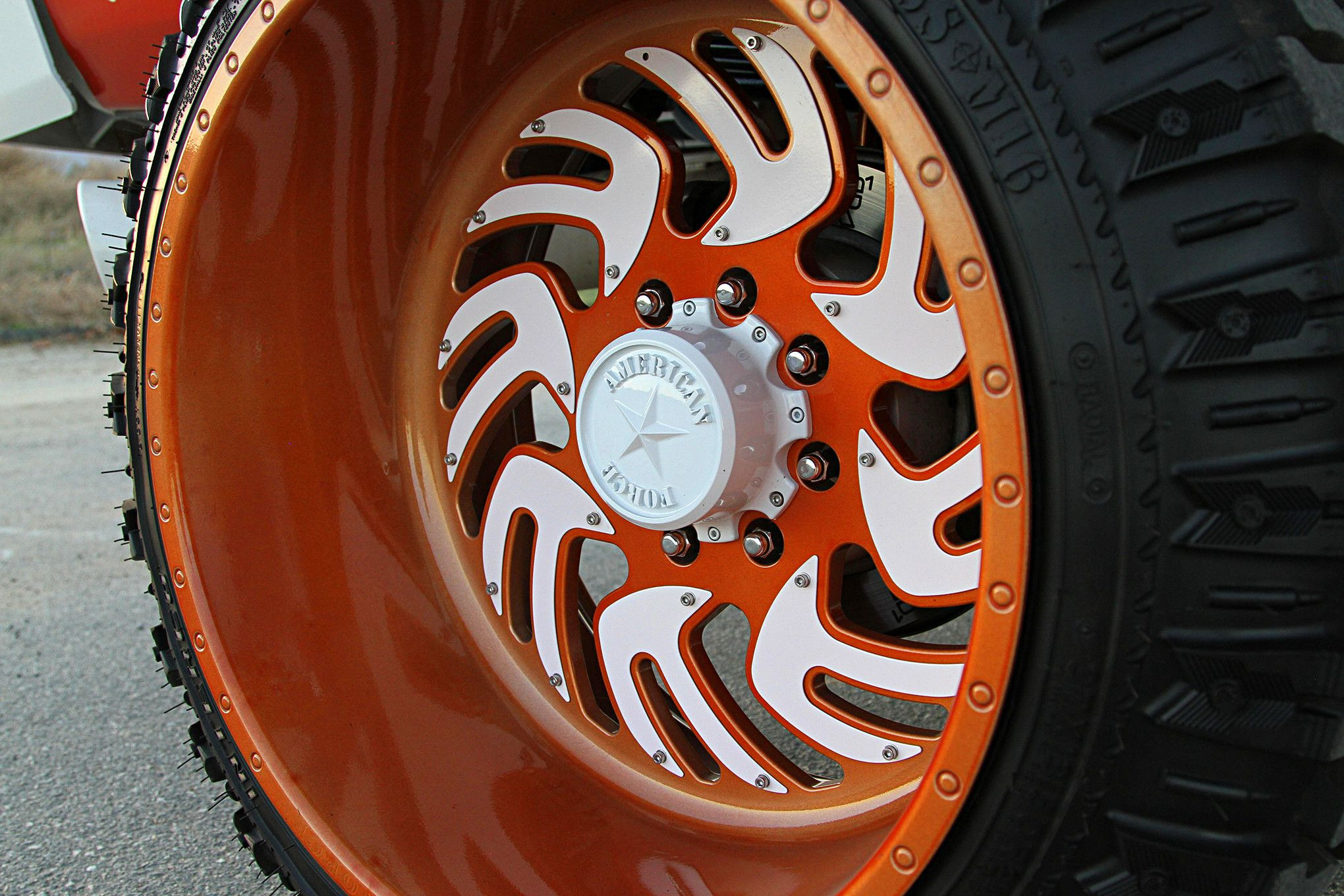 American Force Custom Painted Rims With White Inserts - Photo by Mike Alexander