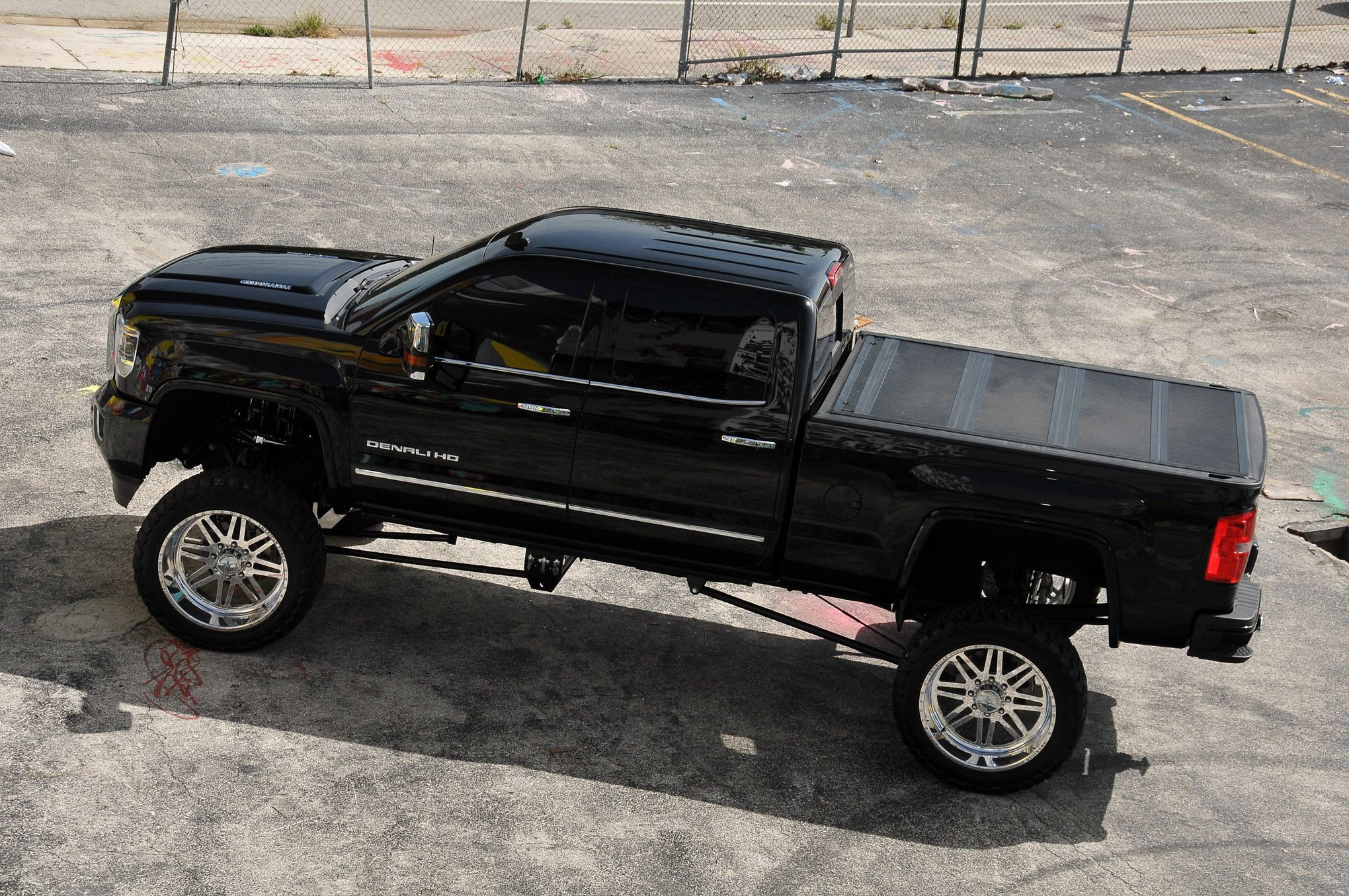 Black Lifted GMC Sierra Denali with Tonneau Cover - Photo by Phil Gordon