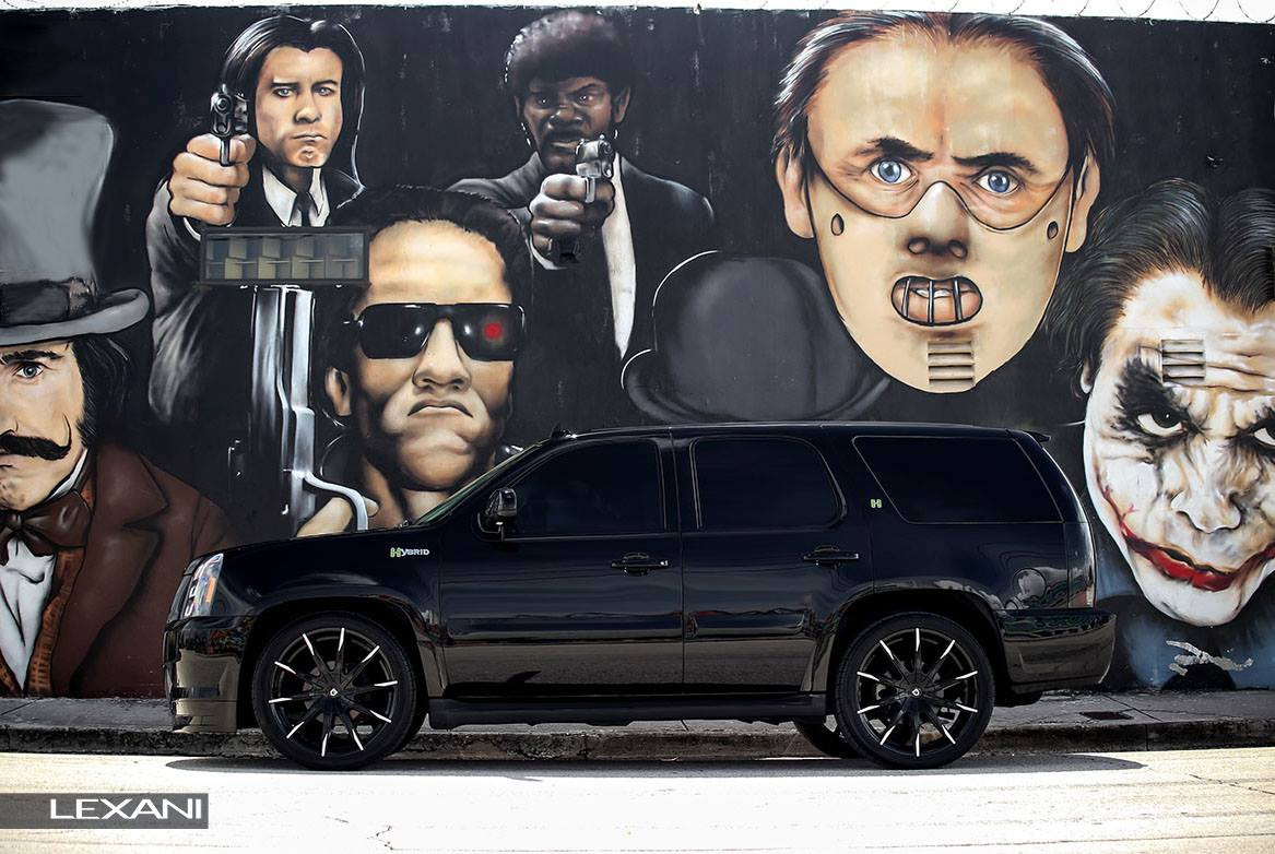 Black GMC Yukon Hybrid on Custom Rims - Photo by Lexani