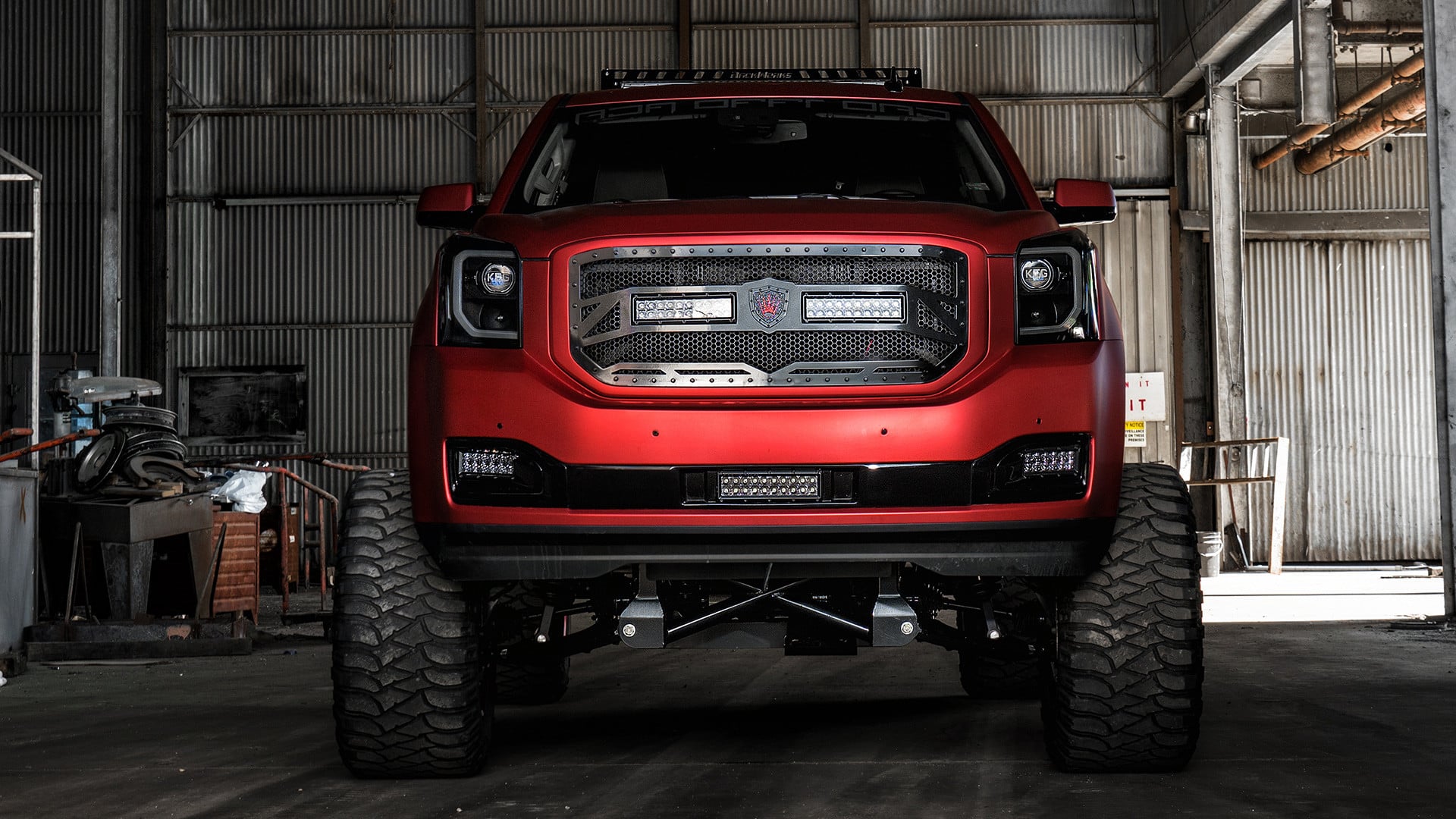 GMC Yukon with custom black mesh grille and LED lights - Photo by Dale Martin