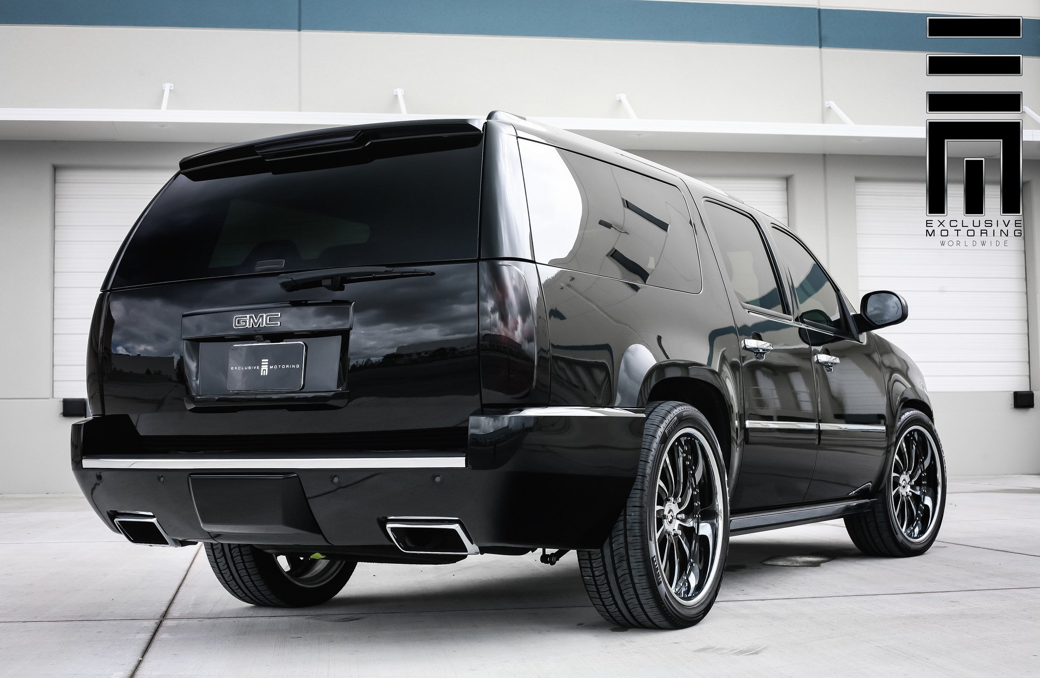 Gm black