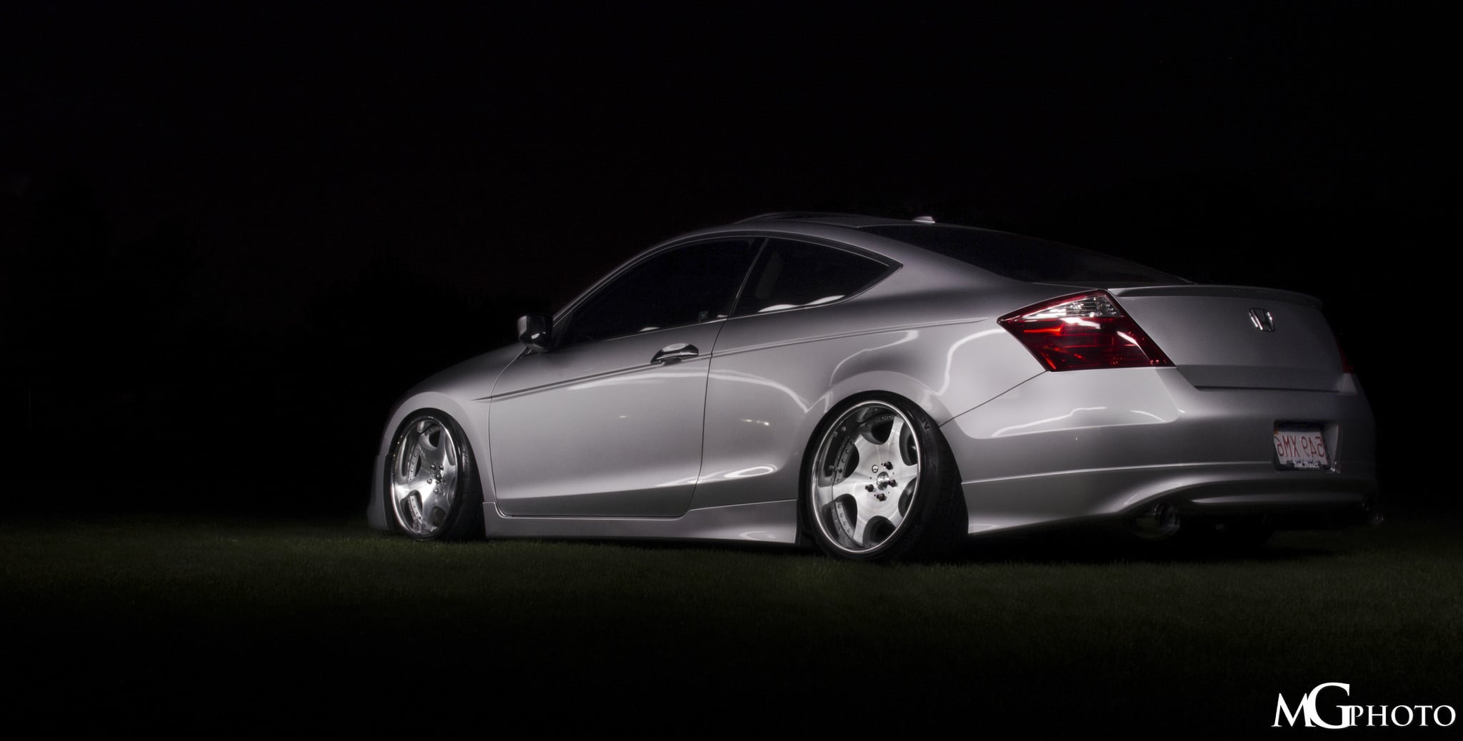 Aftermarket Side Skirts on Gray Stanced Honda Accord - Photo by Matthew Gaumont