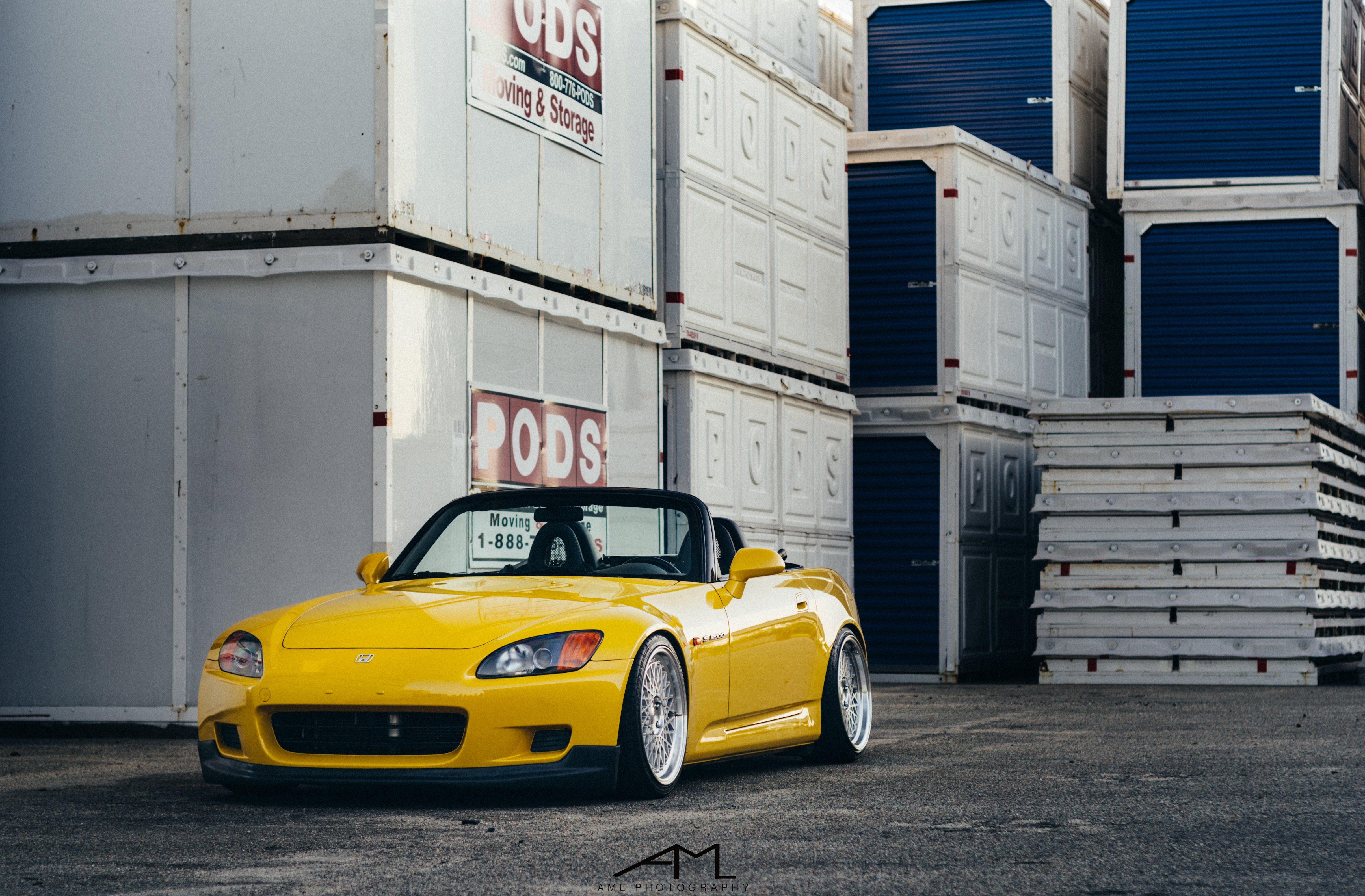 Honda s2000 желтая