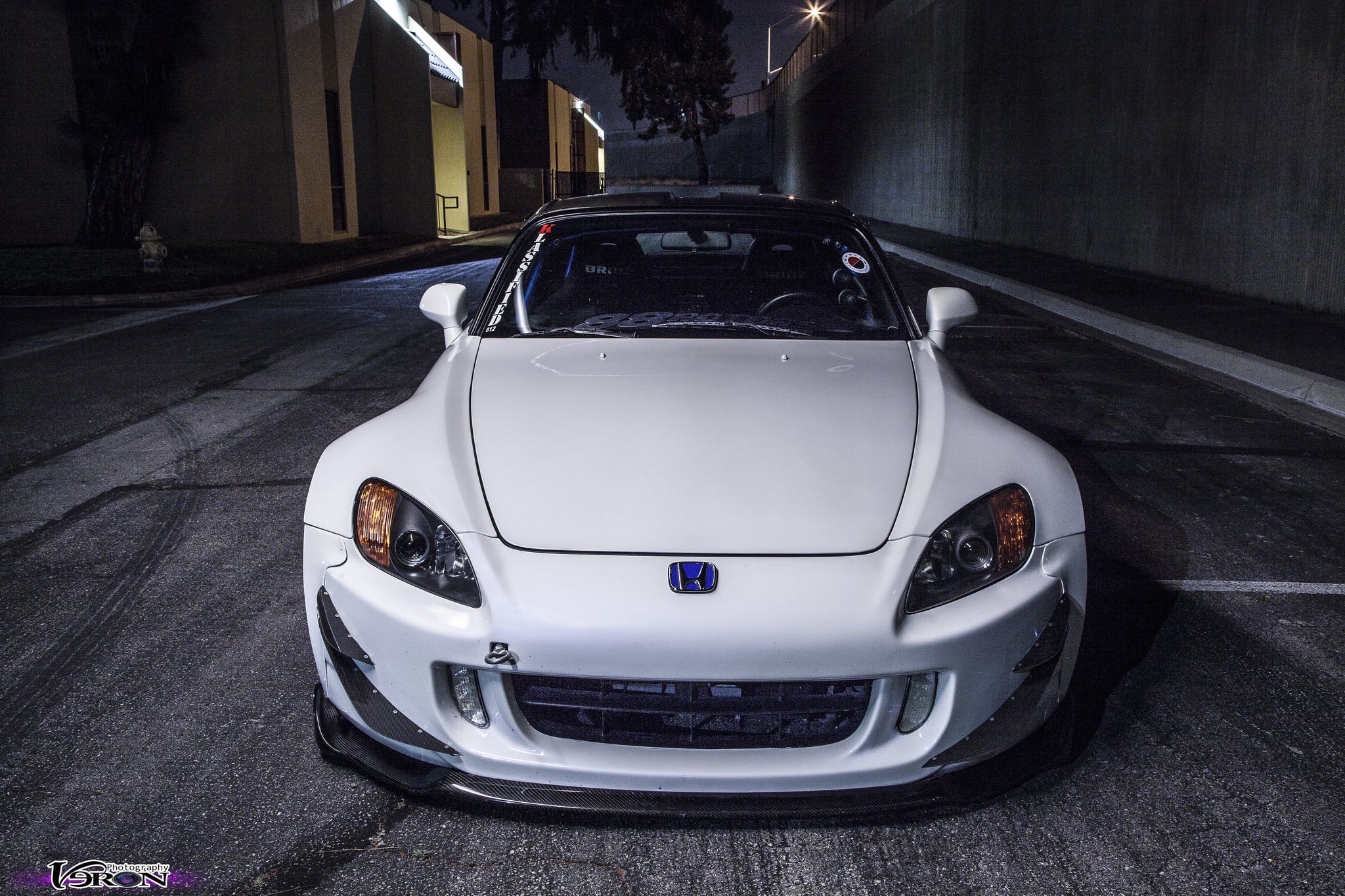 White Honda S2000 with Carbon Fiber Front Lip - Photo by Manuel Veron