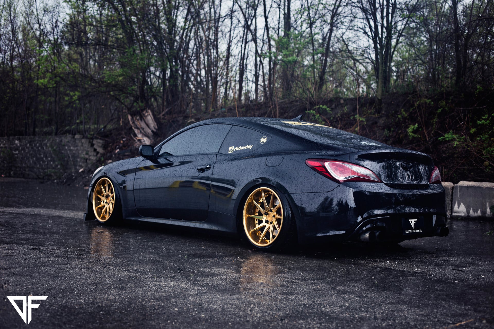 Black Hyundai Genesis Coupe on Gold Rims - Photo by Avant Garde