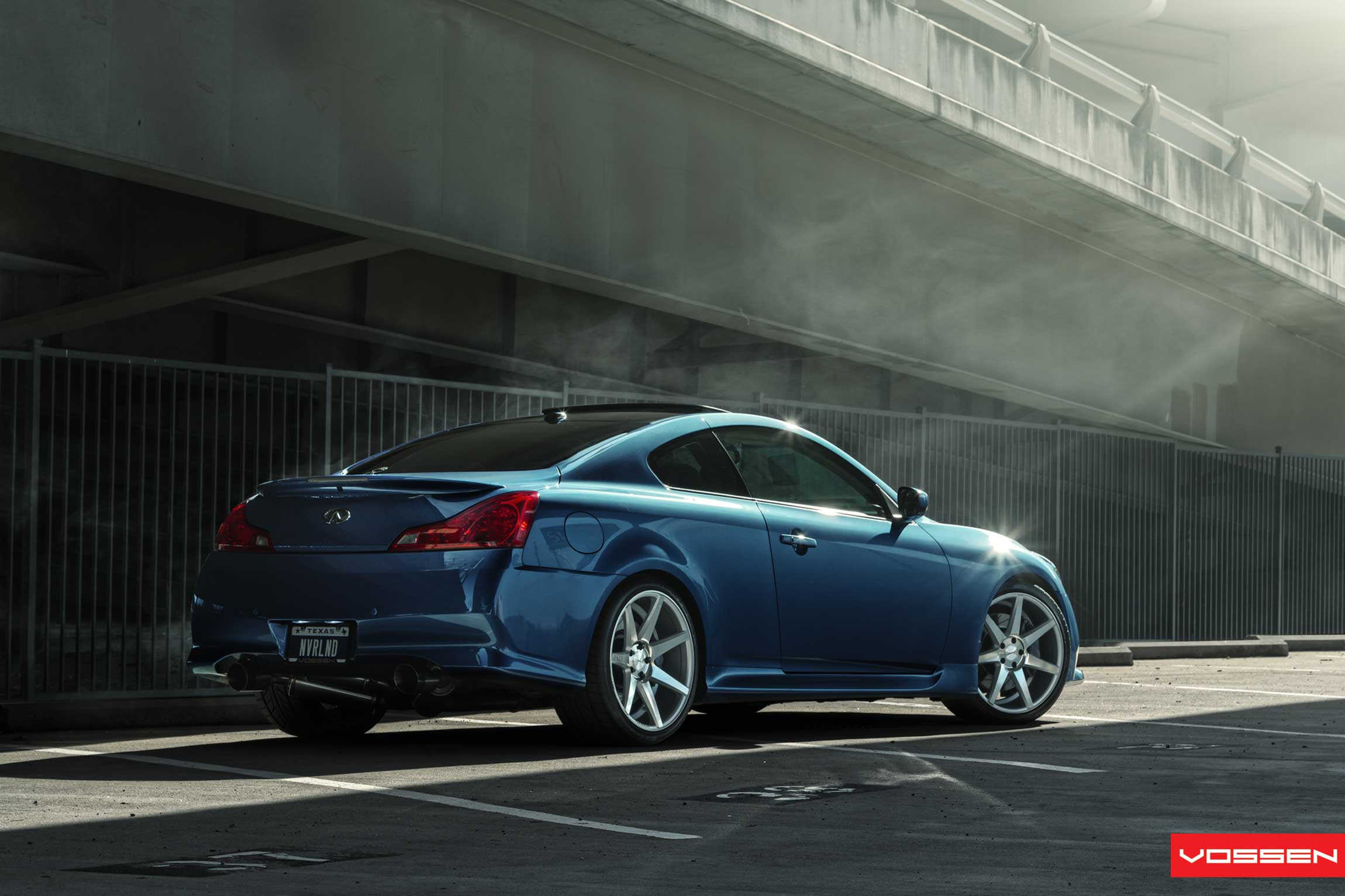 Blue Infiniti G37 with ARK Performance Exhaust System - Photo by Vossen