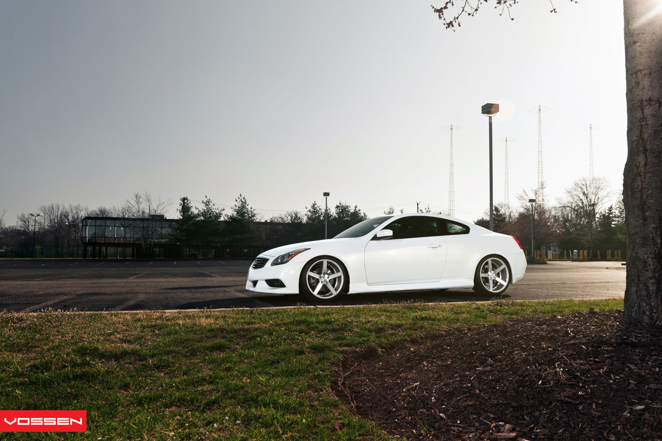 Infiniti g37 Coupe White