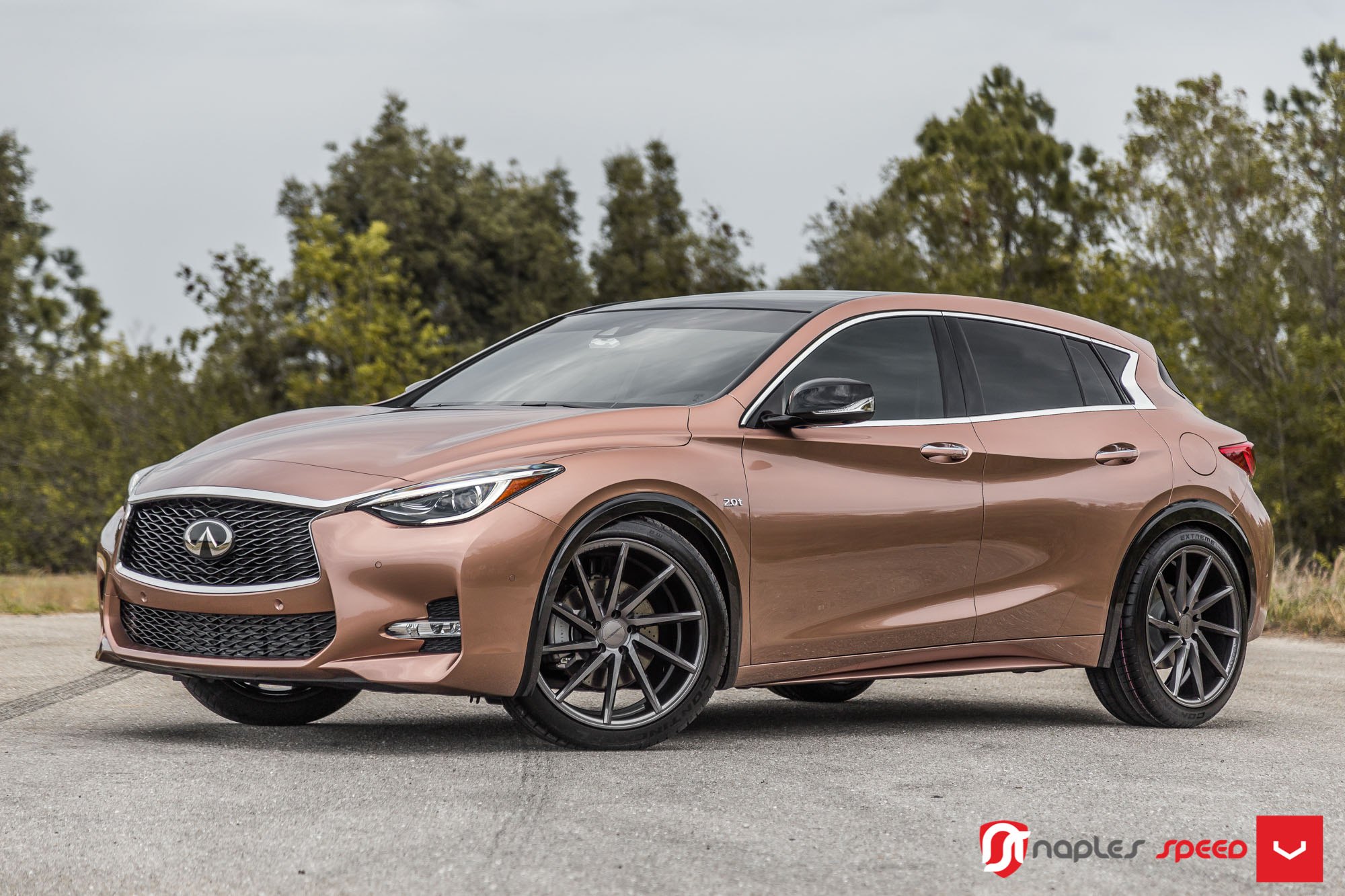 Infiniti qx30. Infiniti qx30 2017 2.0t. Infiniti qx30 Custom. Infiniti q30 Tuning. Infiniti qx30 обвес.