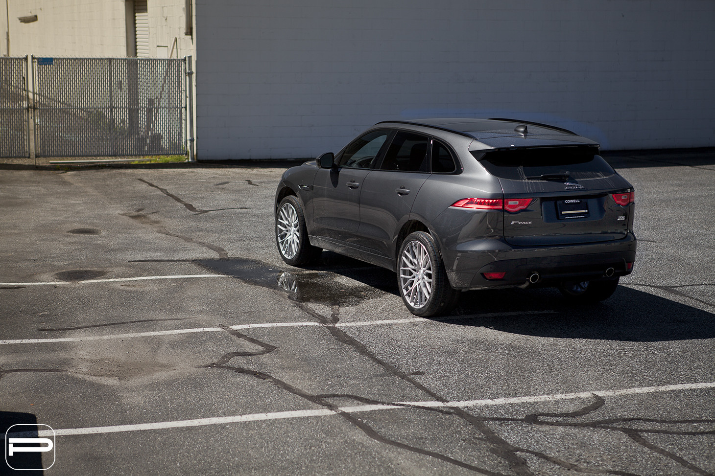 Large Roofline Spoiler on Gray Jaguar F-Pace - Photo by PUR Wheels