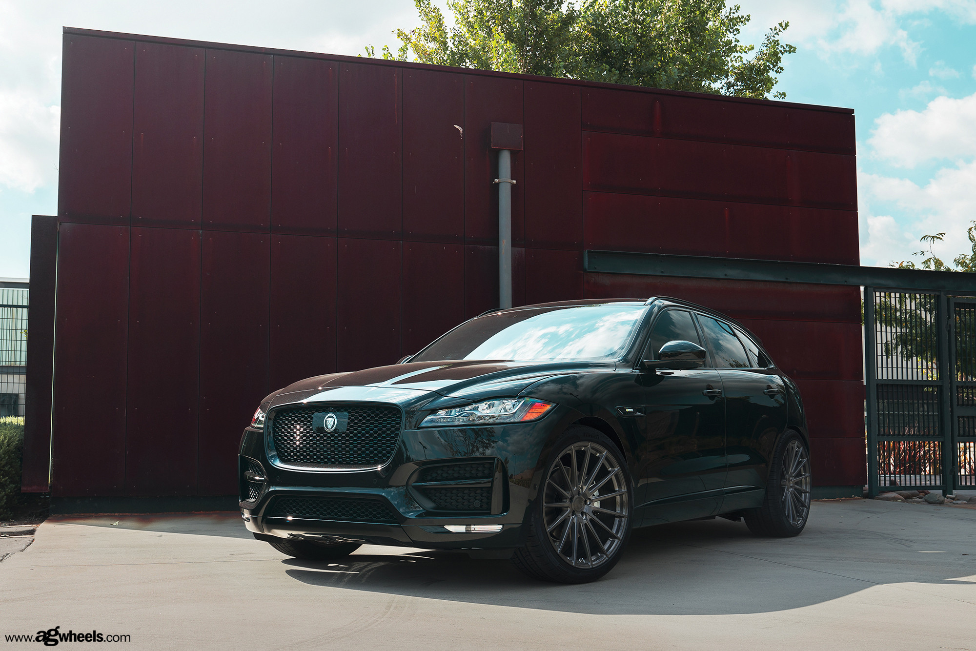 Aftermarket Mesh Grille on Black Jaguar F-Pace - Photo by Avant Garde Wheels
