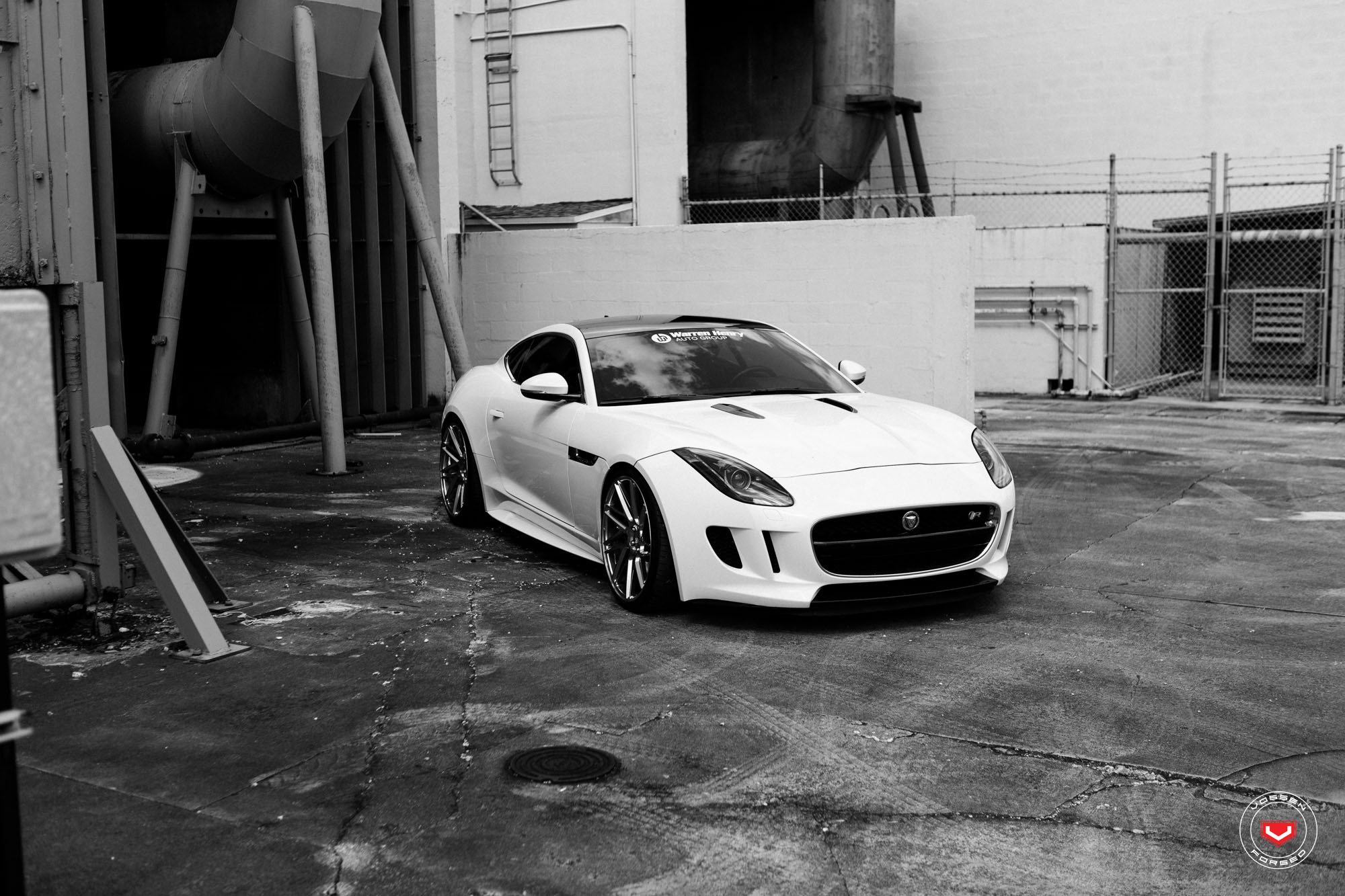 Forged VPS Vossen Wheels on White Jaguar F-Type - Photo by Vossen