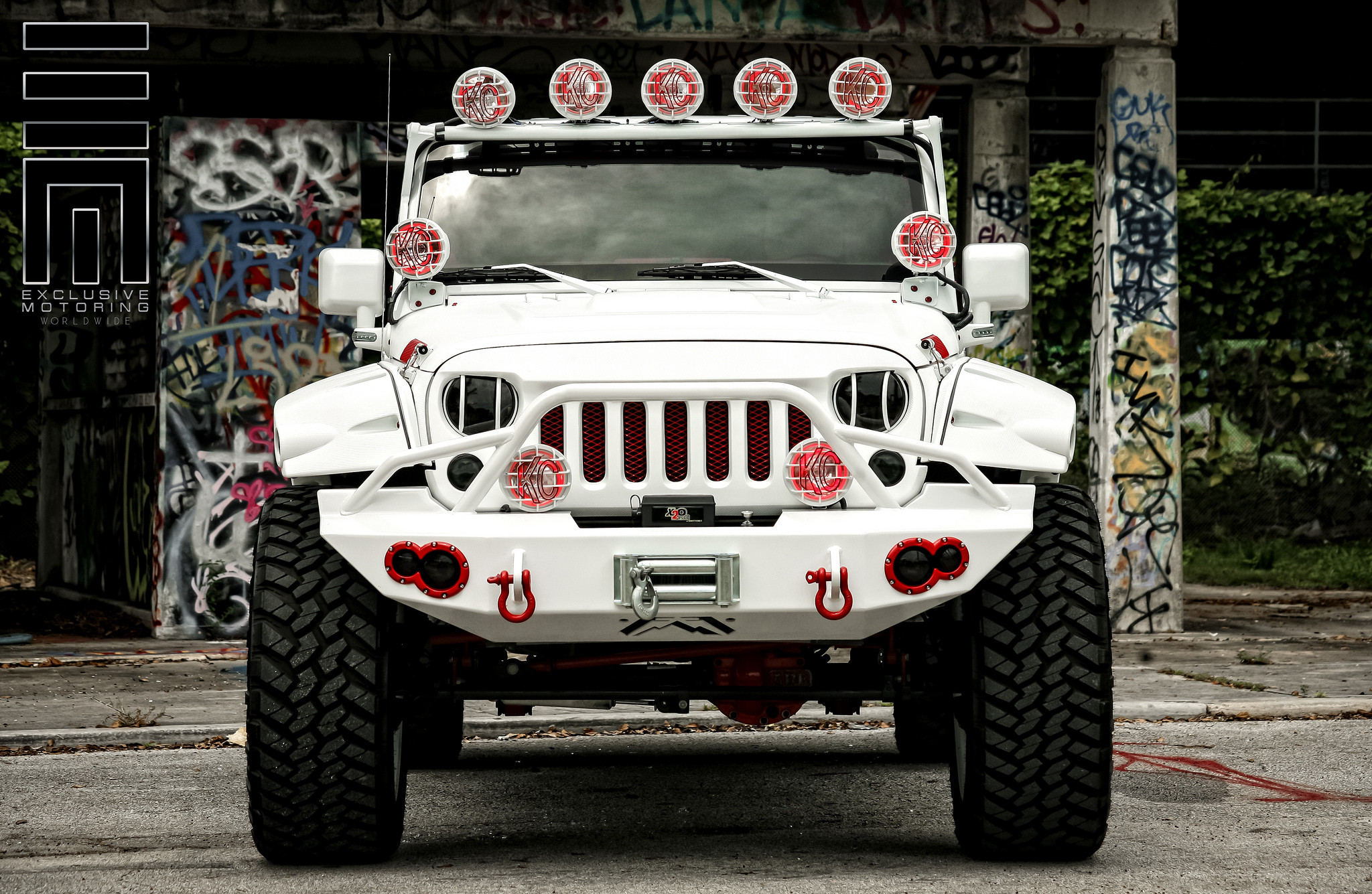 Custom Painted KC Off-road Lights on JK - Photo by Exclusive Motoring