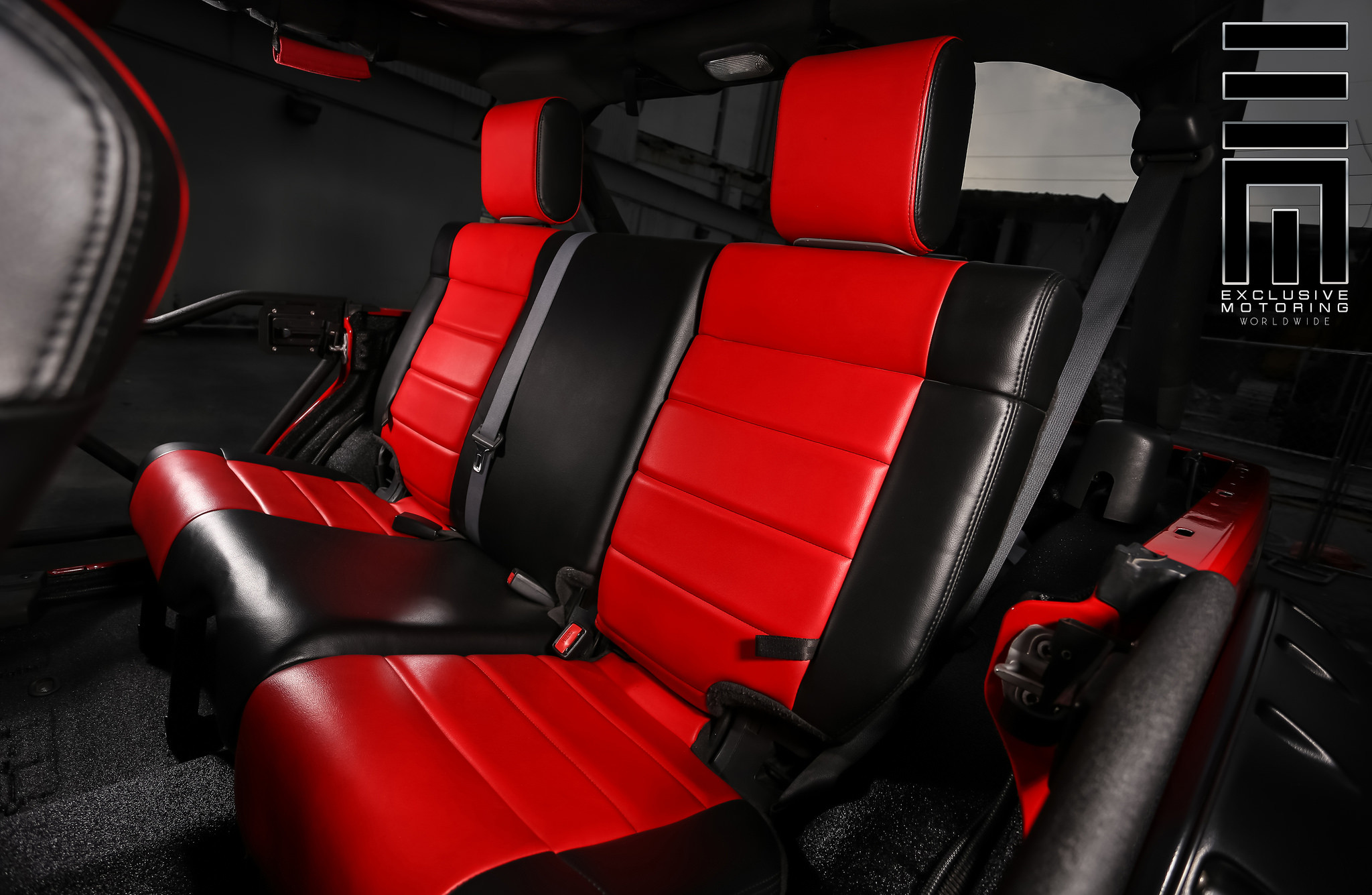 Black and Red leather Seats in JK Wrangler - Photo by Exclusive Motoring