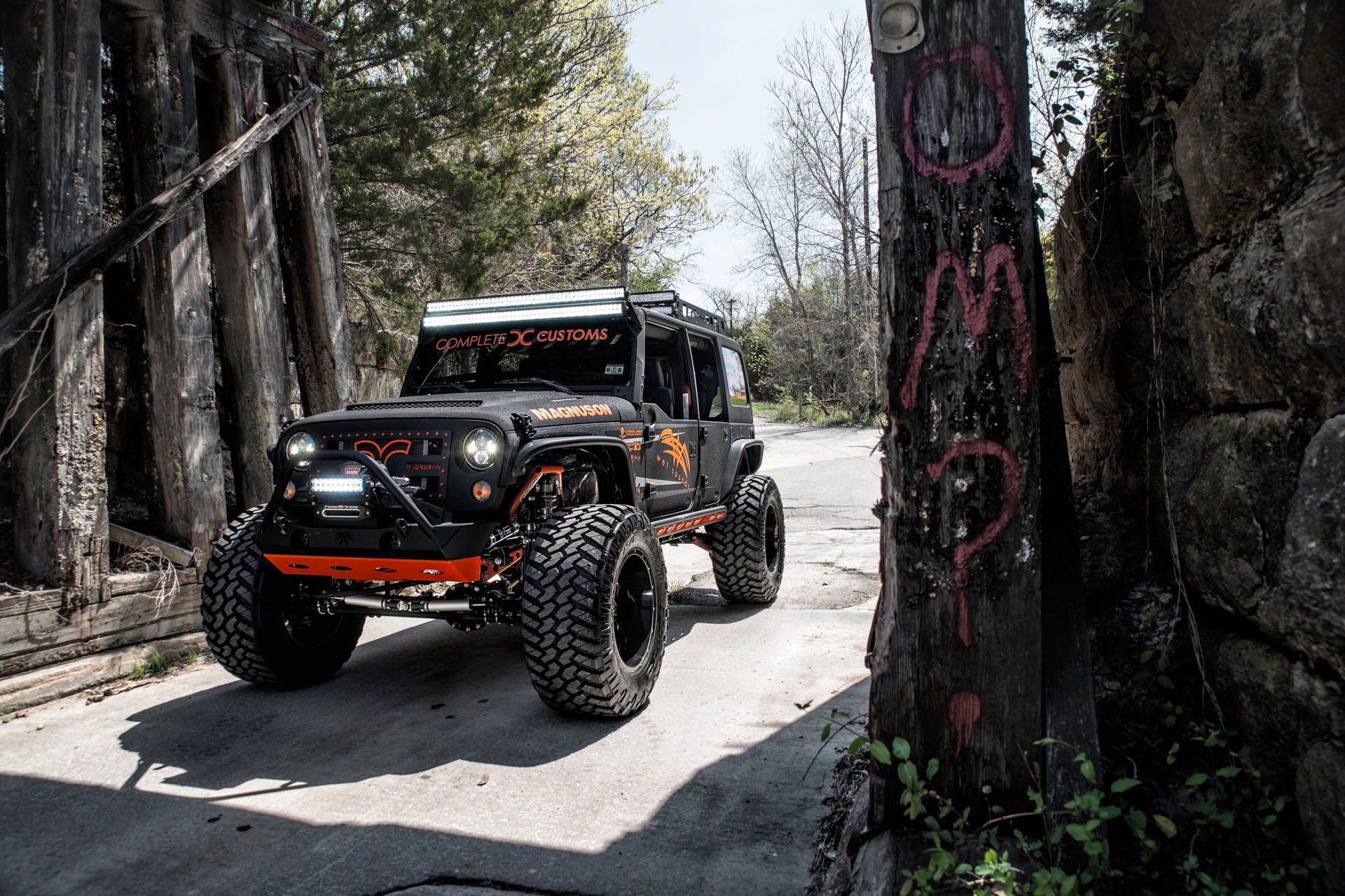 Jeep Wrangler With Magnuson Supercharger - Photo by Dale Martin