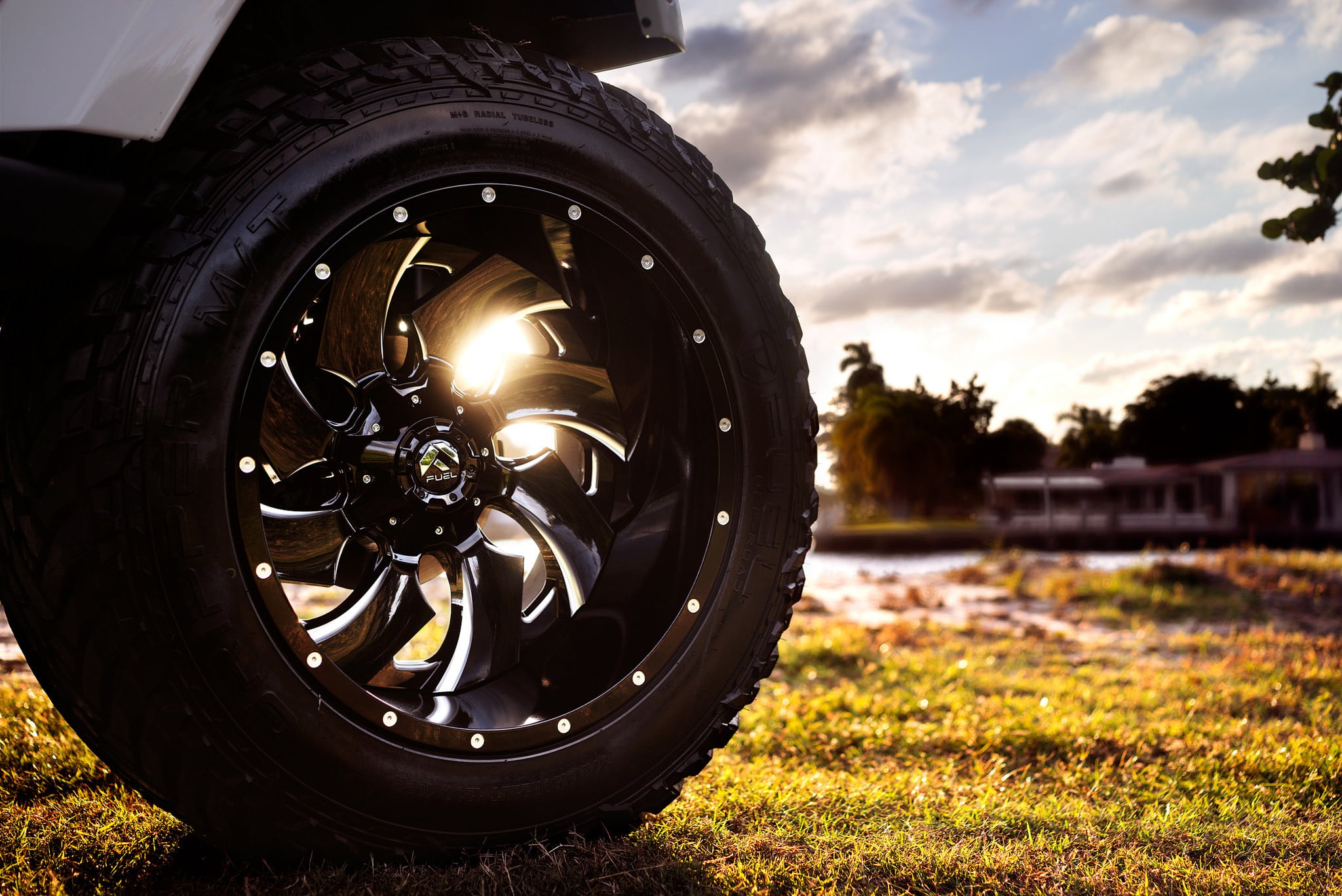 White Jeep Wrangler with Custom Black Fuel Offroad Rims - Photo by Fuel Offroad