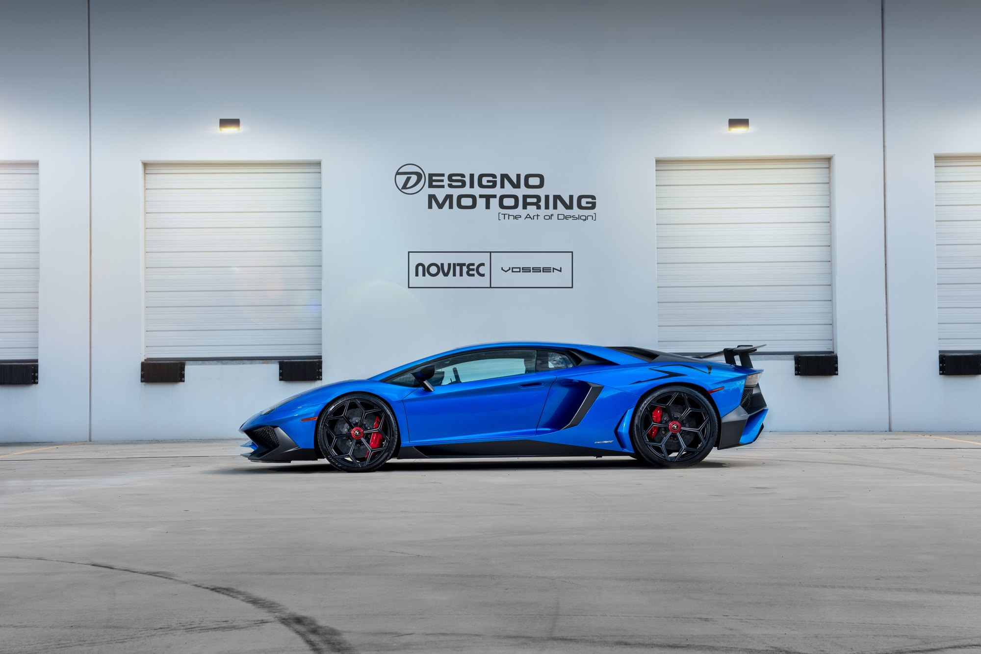 Lamborghini Aventador SV Blue