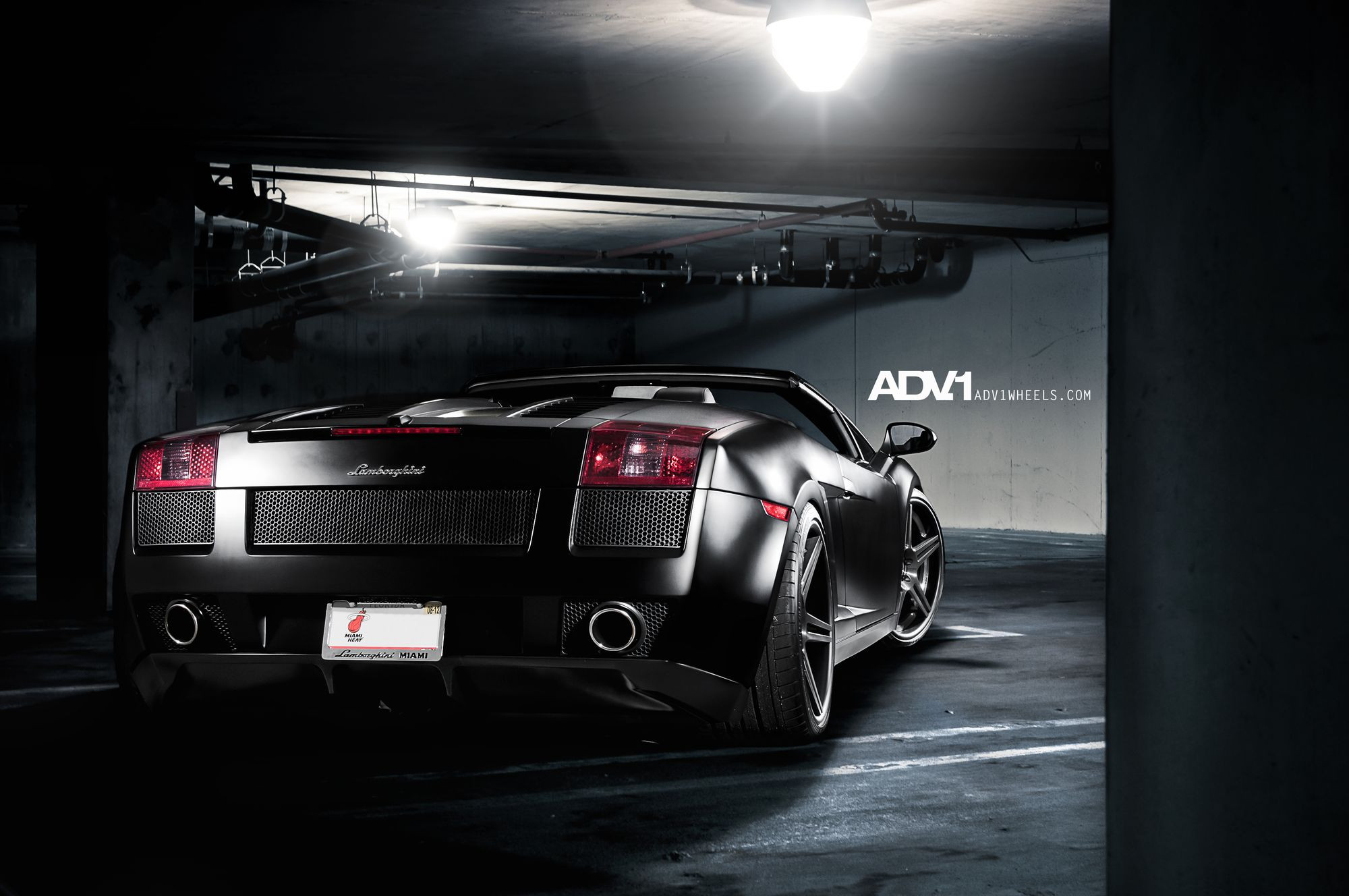 Window Louvers on Black Convertible Lamborghini Gallardo - Photo by ADV.1