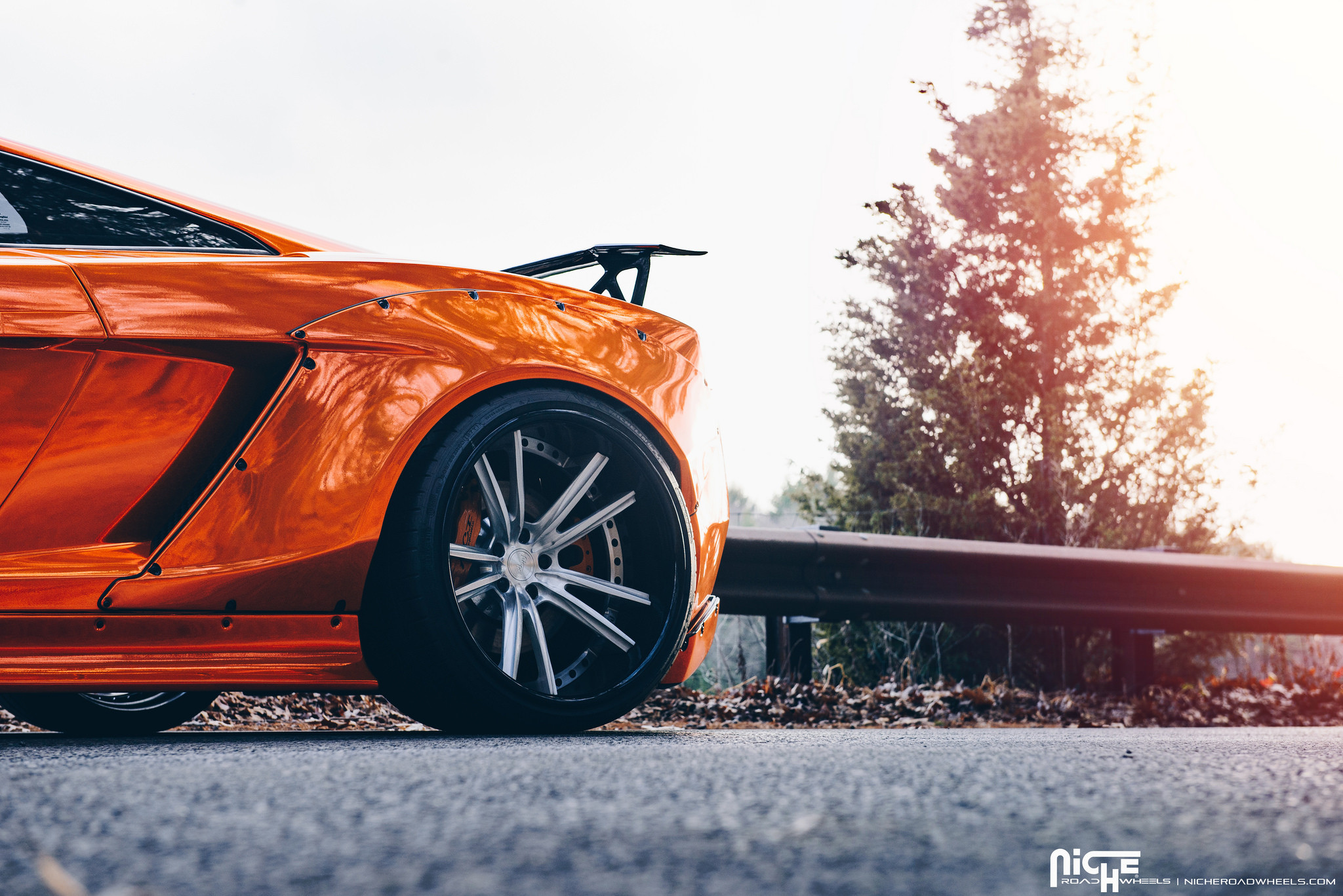 Lamborghini Gallardo Racing Wing Spoiler - Photo by Niche
