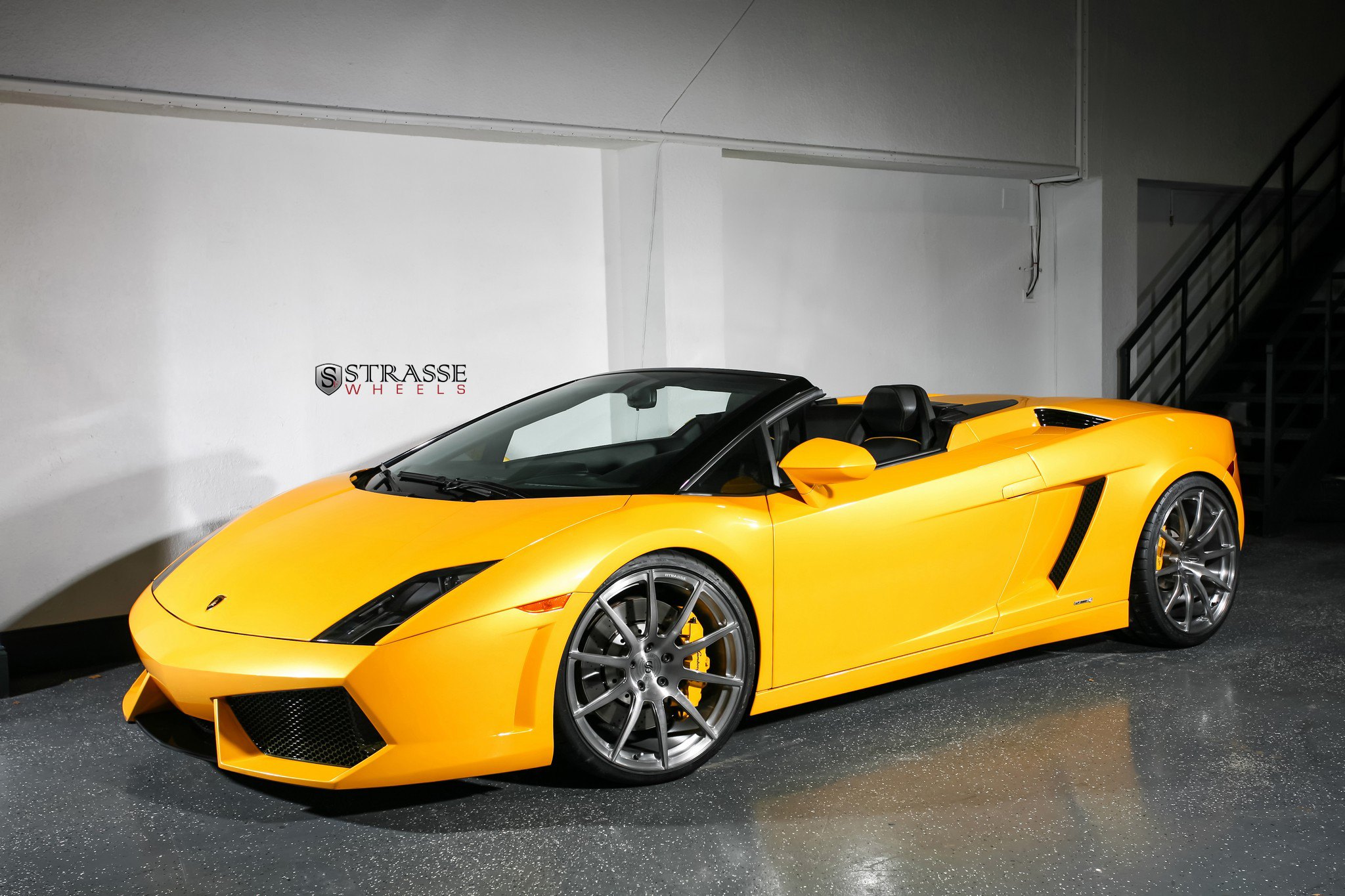 Lamborghini Gallardo Yellow Roadster