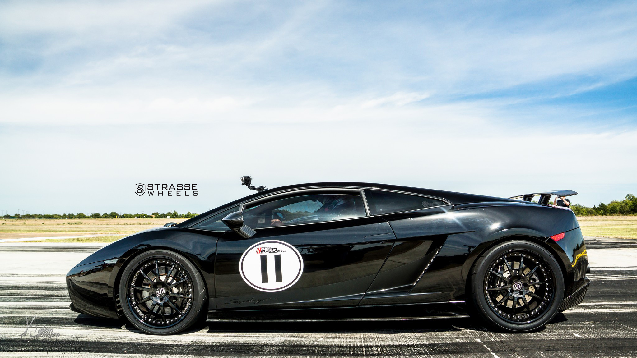 Carbon Fiber Side Skirts on Black Lamborghini Gallardo - Photo by Strasse Forged