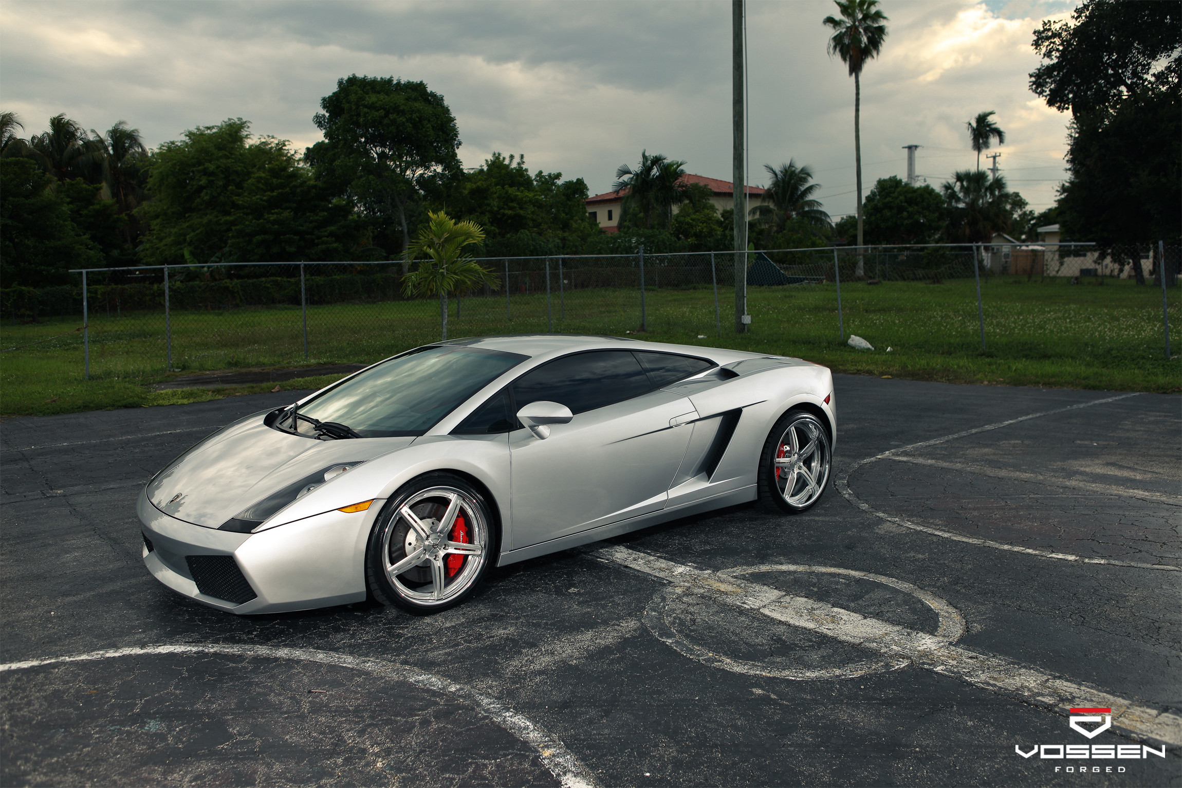 Aftermarket Side Scoops on Silver Lamborghini Gallardo - Photo by Vossen