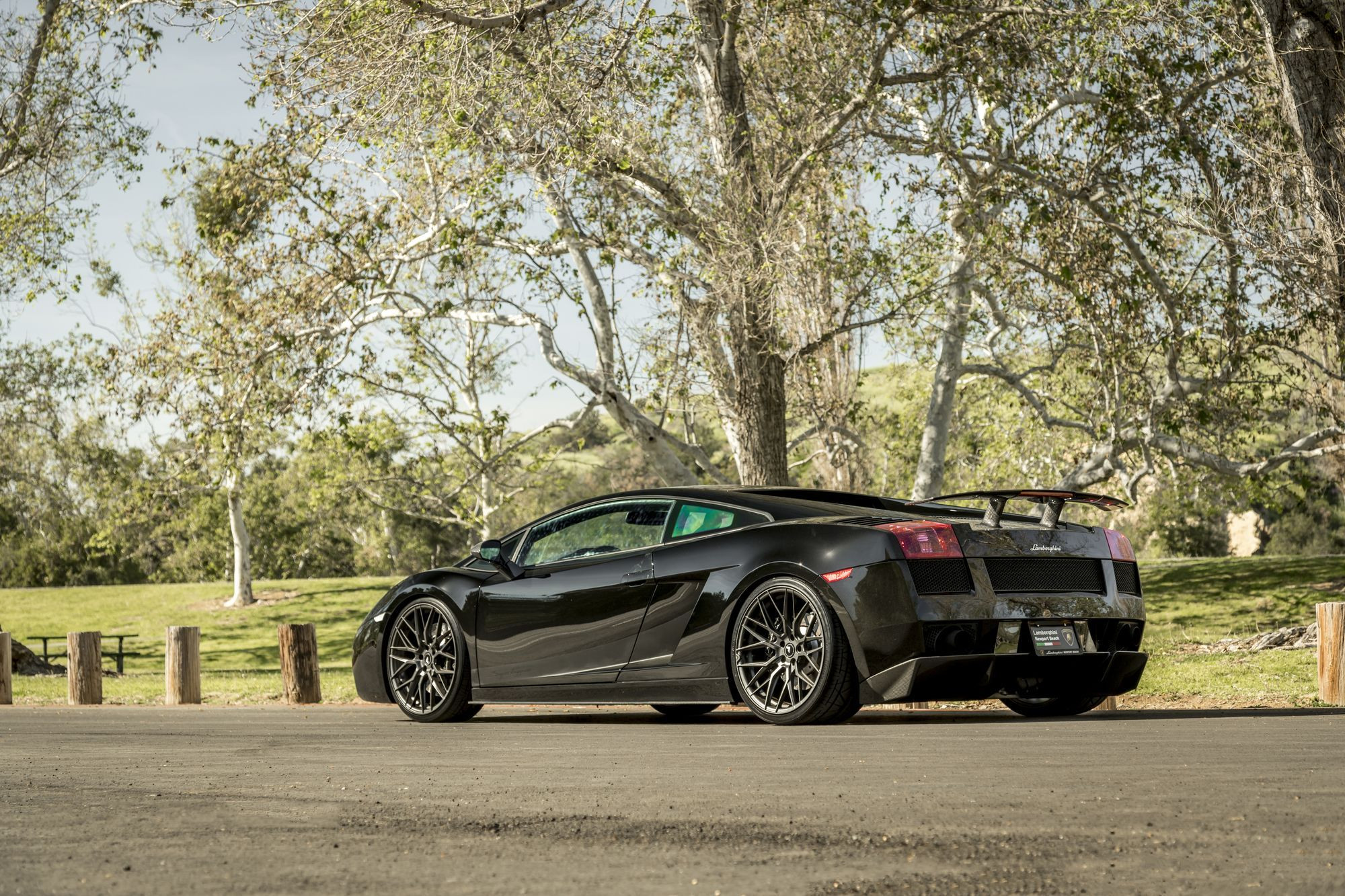 Black Lamborghini Gallardo with Aftermarket Rear Diffuser - Photo by Vorstiner