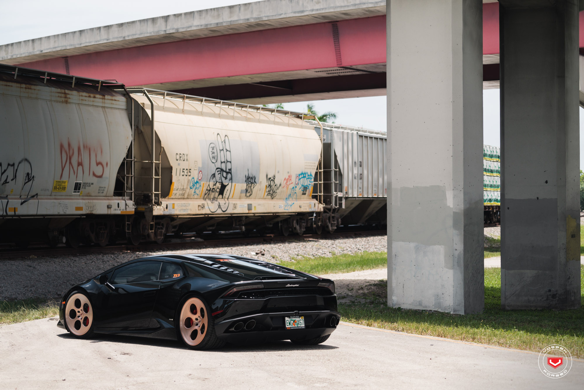 Custom Lamborghini Huracan on Forged Wheels - Photo by Vossen