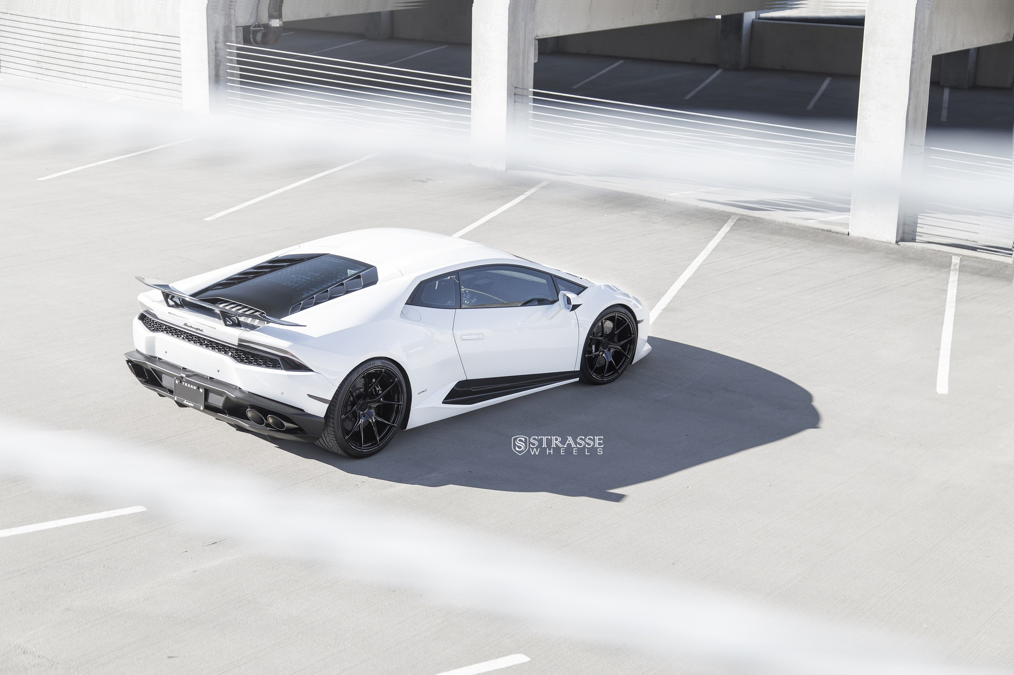 White Lamborghini Huracan with Gloss Black Strasse Rims - Photo by Strasse Forged