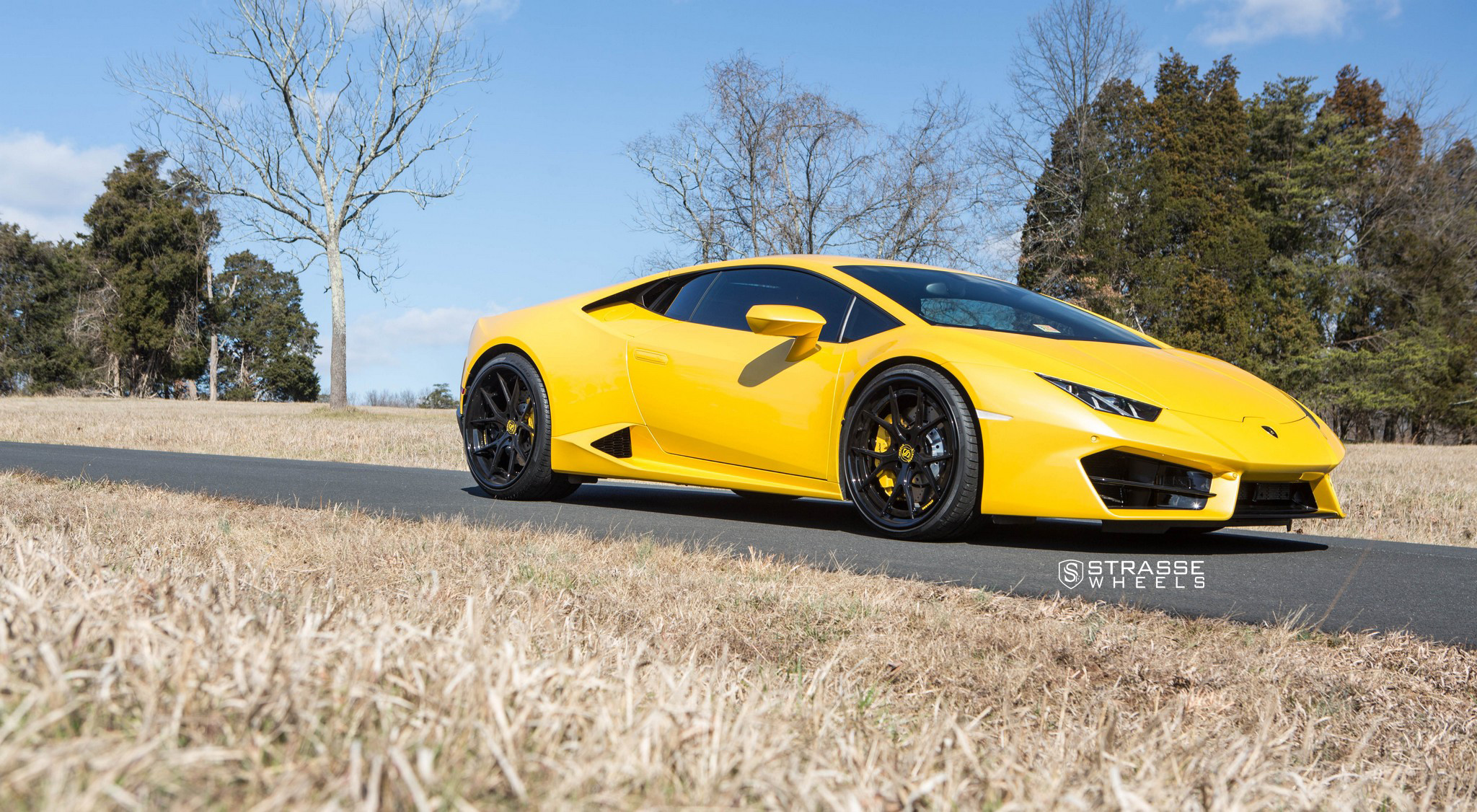 Yellow Beast Detected: Lamborghini Huracan with Custom Parts