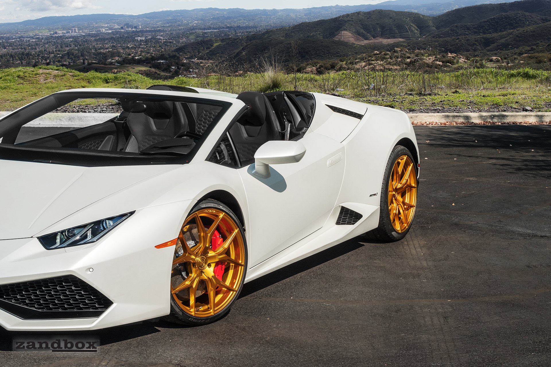 Lamborghini Huracan Р±РµР»С‹Р№