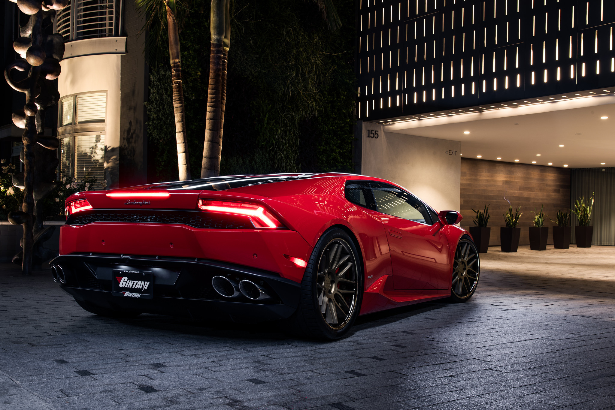 Aftermarket Window Louvers on Red Lamborghini Huracan - Photo by Blaque Diamond Wheels