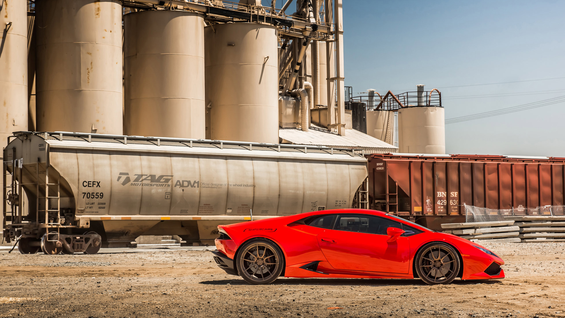 Red Lamborghini Huracan - Photo by ADV.1