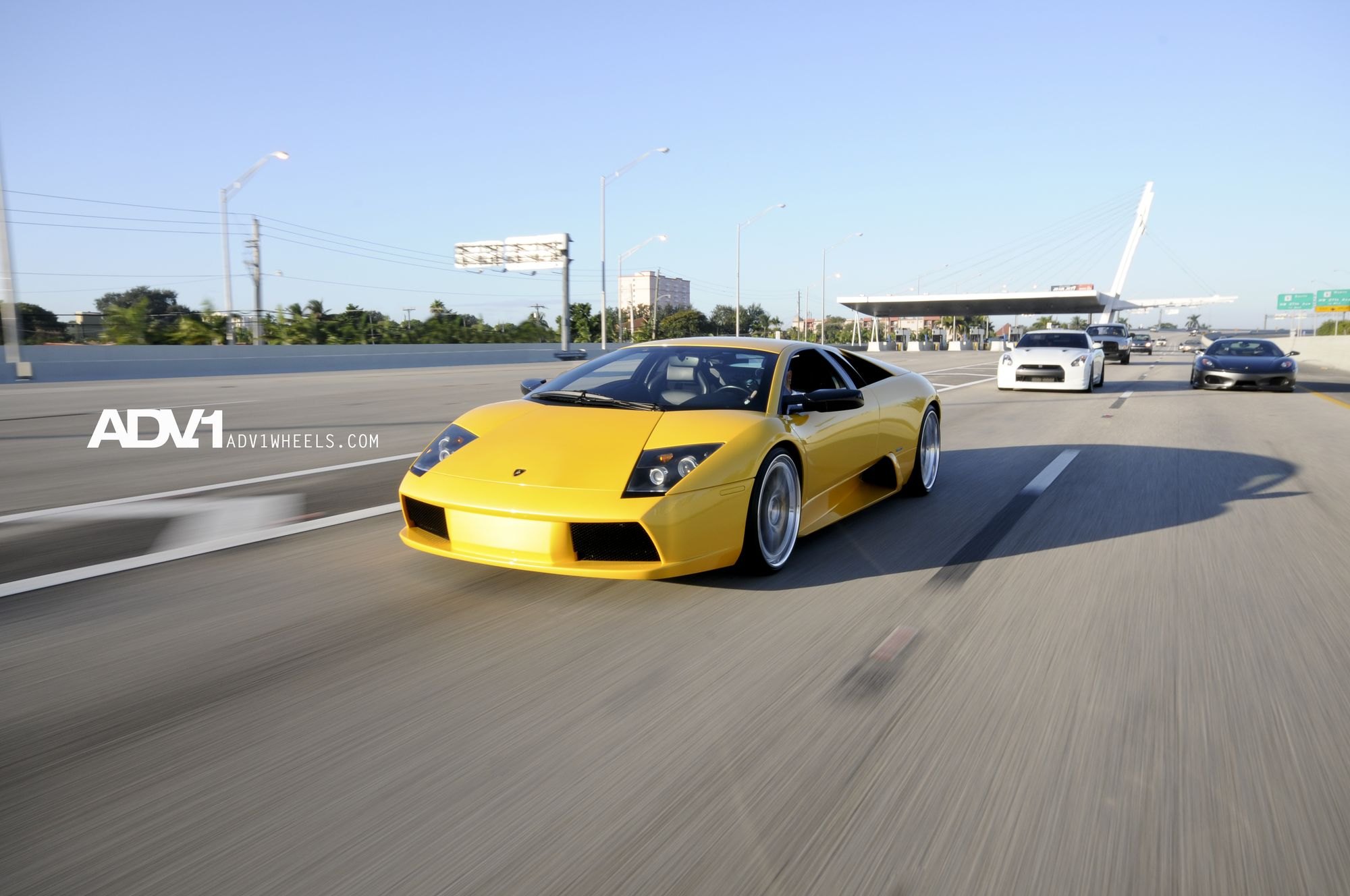 Lamborghini Murcielago Р¶РµР»С‚С‹Р№